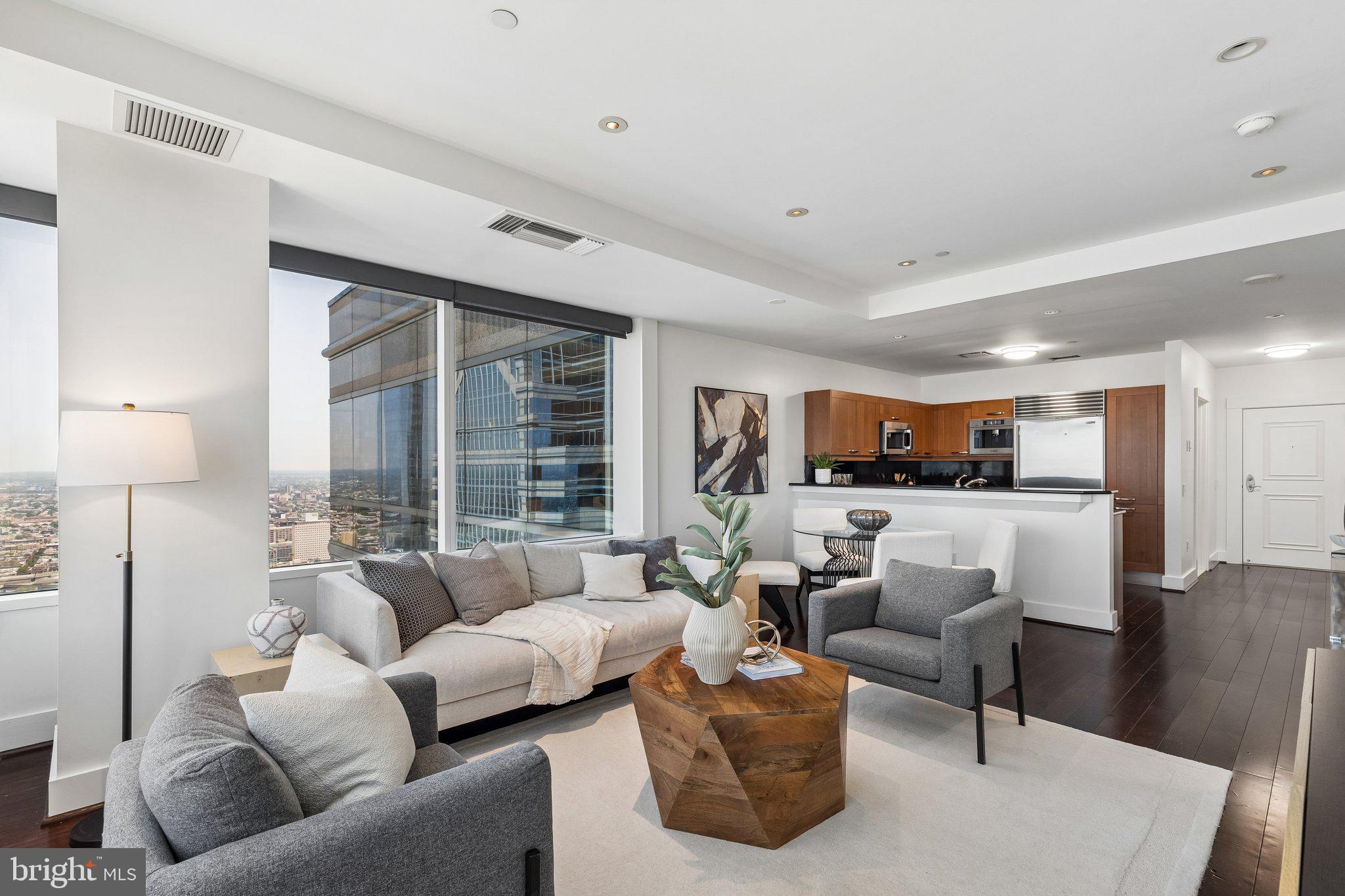CENTER CITY - Residential