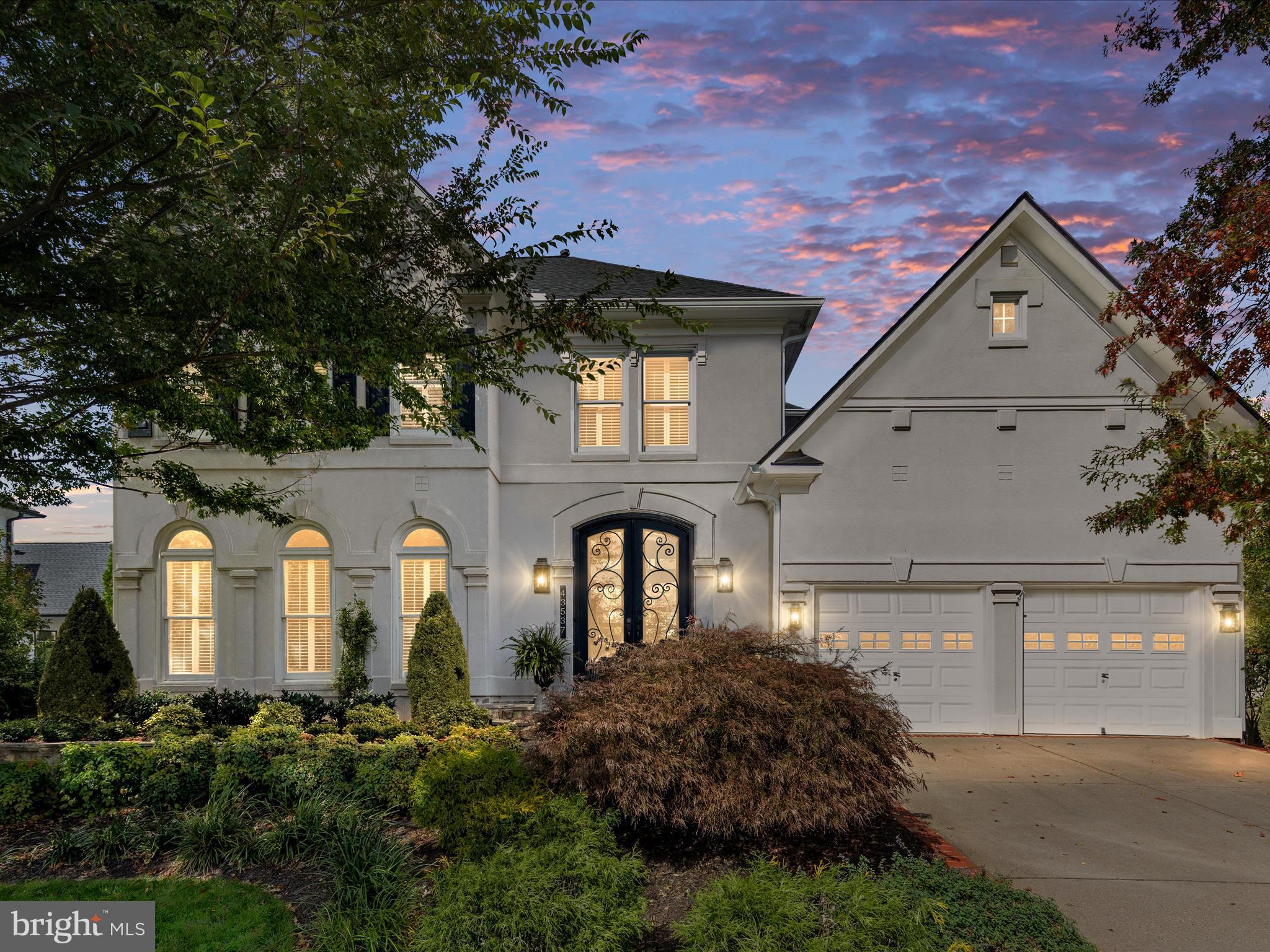 RIVER CREEK - Residential