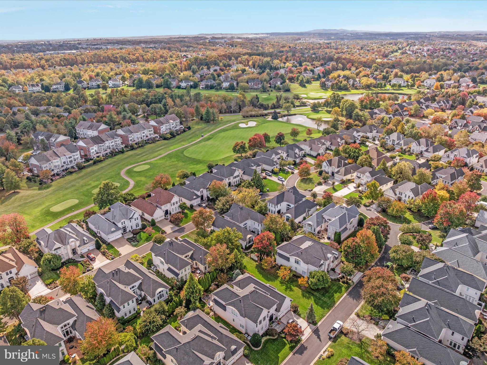 RIVER CREEK - Residential