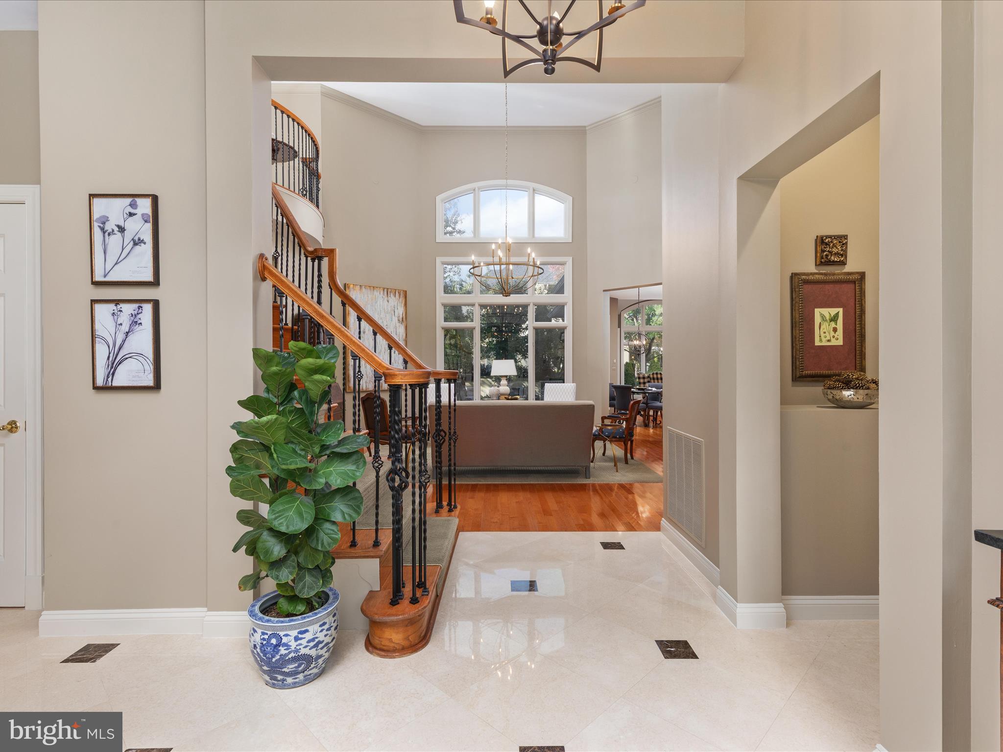 RIVER CREEK - Residential