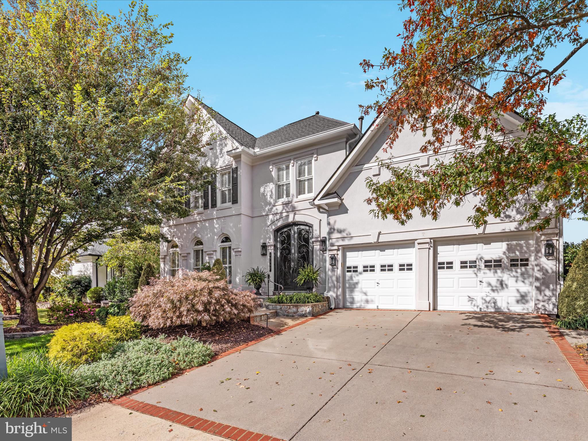 RIVER CREEK - Residential