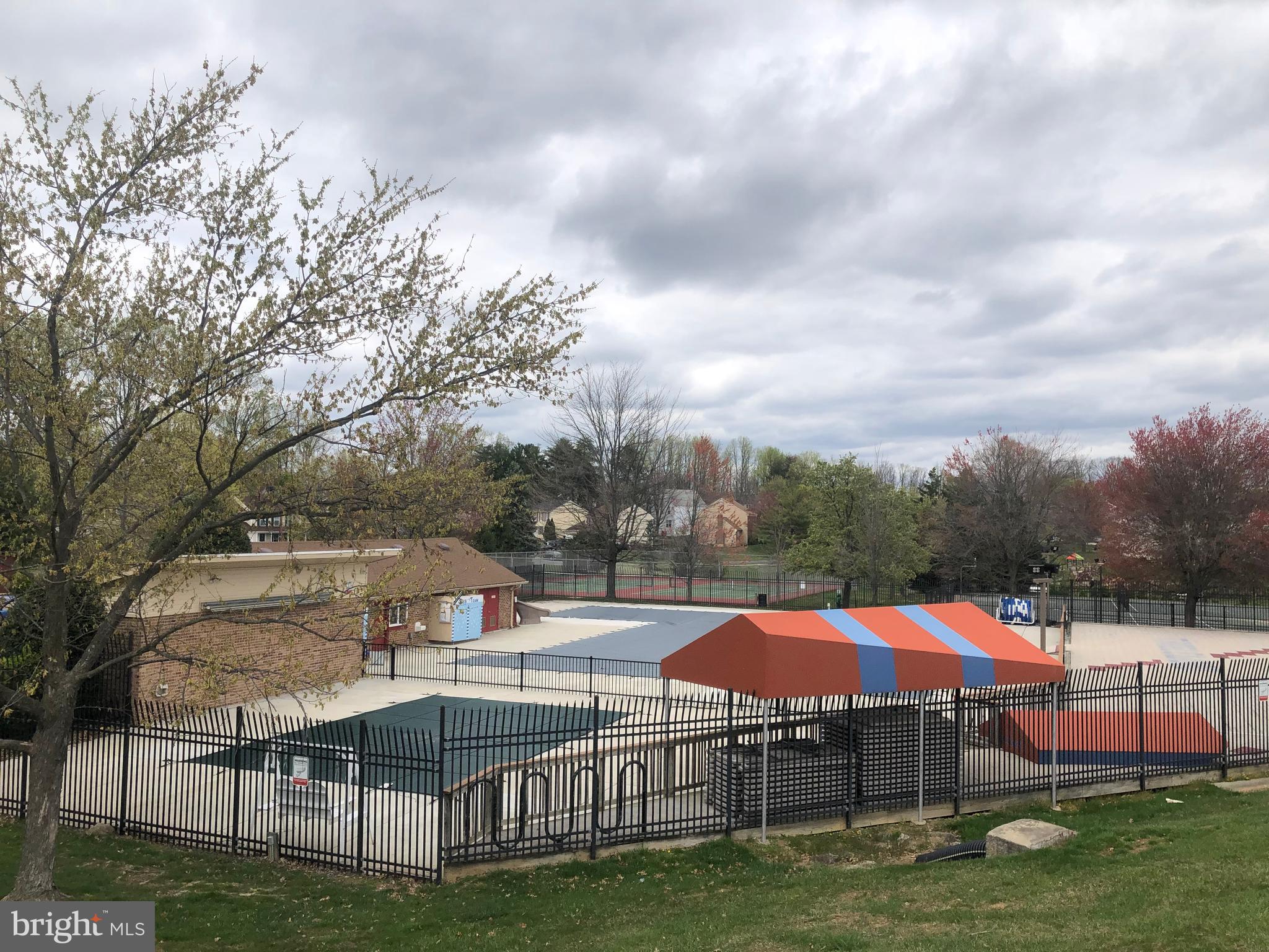 TANGLEWOOD - Residential