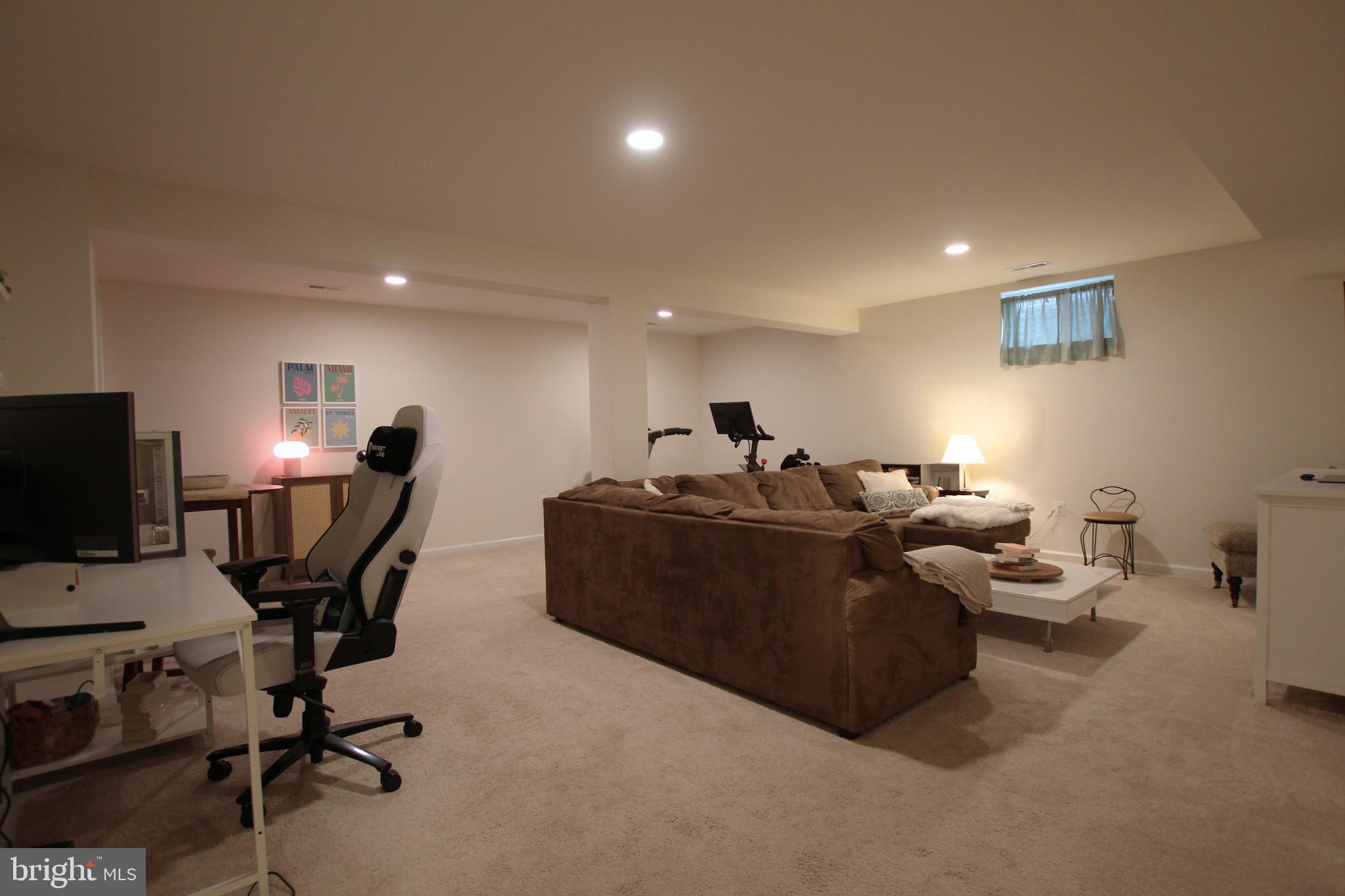EMBREY MILL - Residential