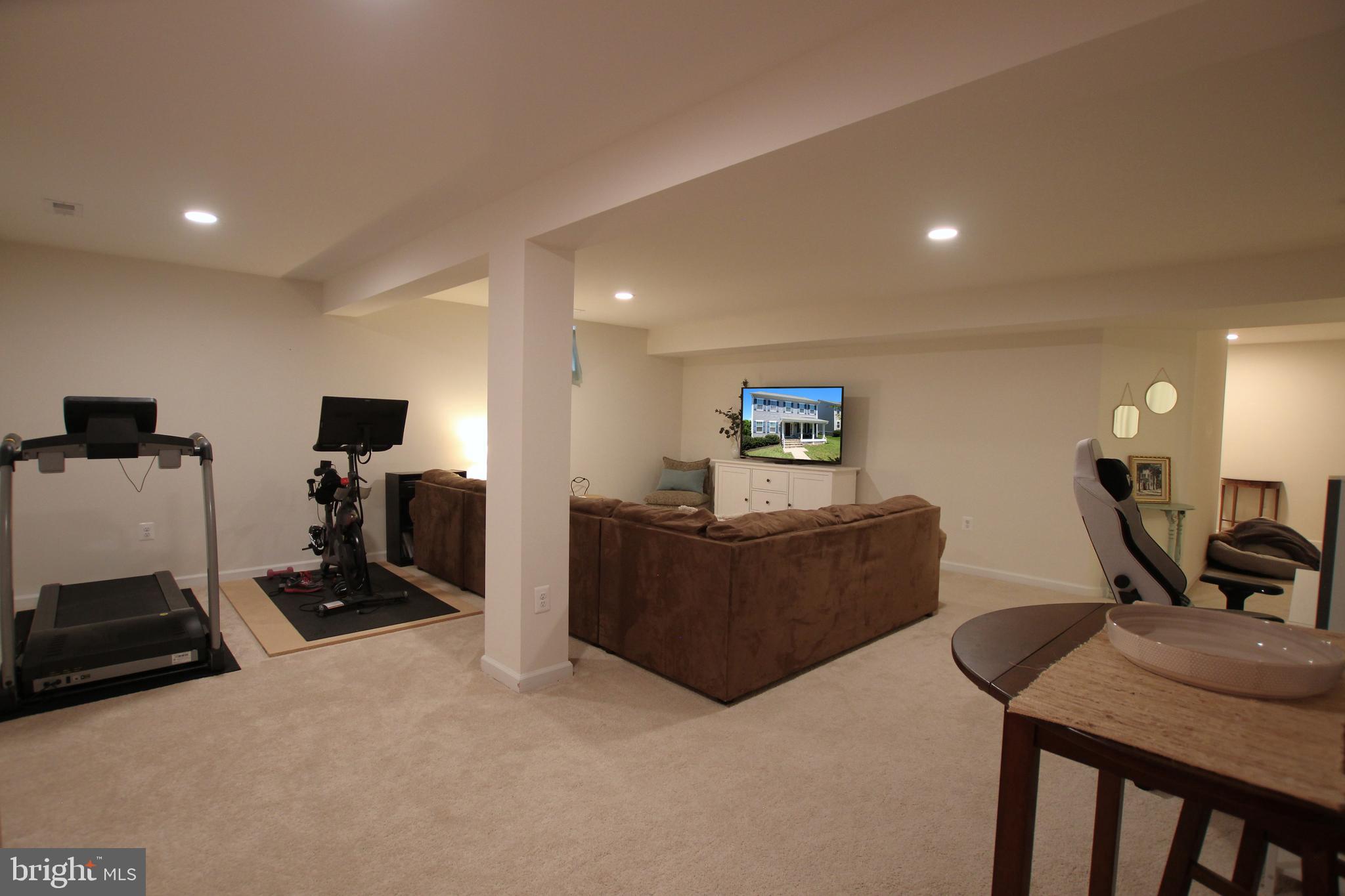 EMBREY MILL - Residential