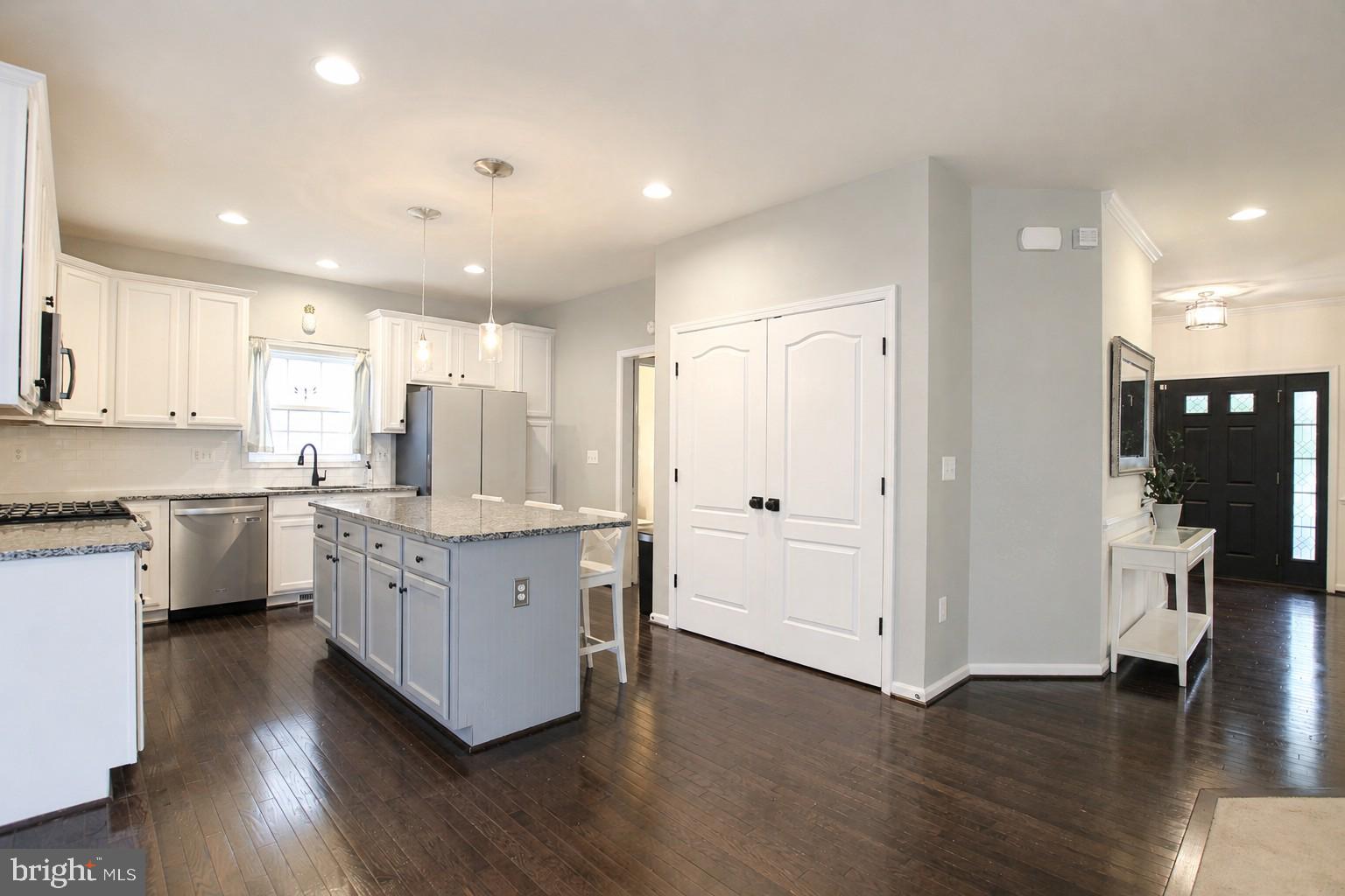 EMBREY MILL - Residential