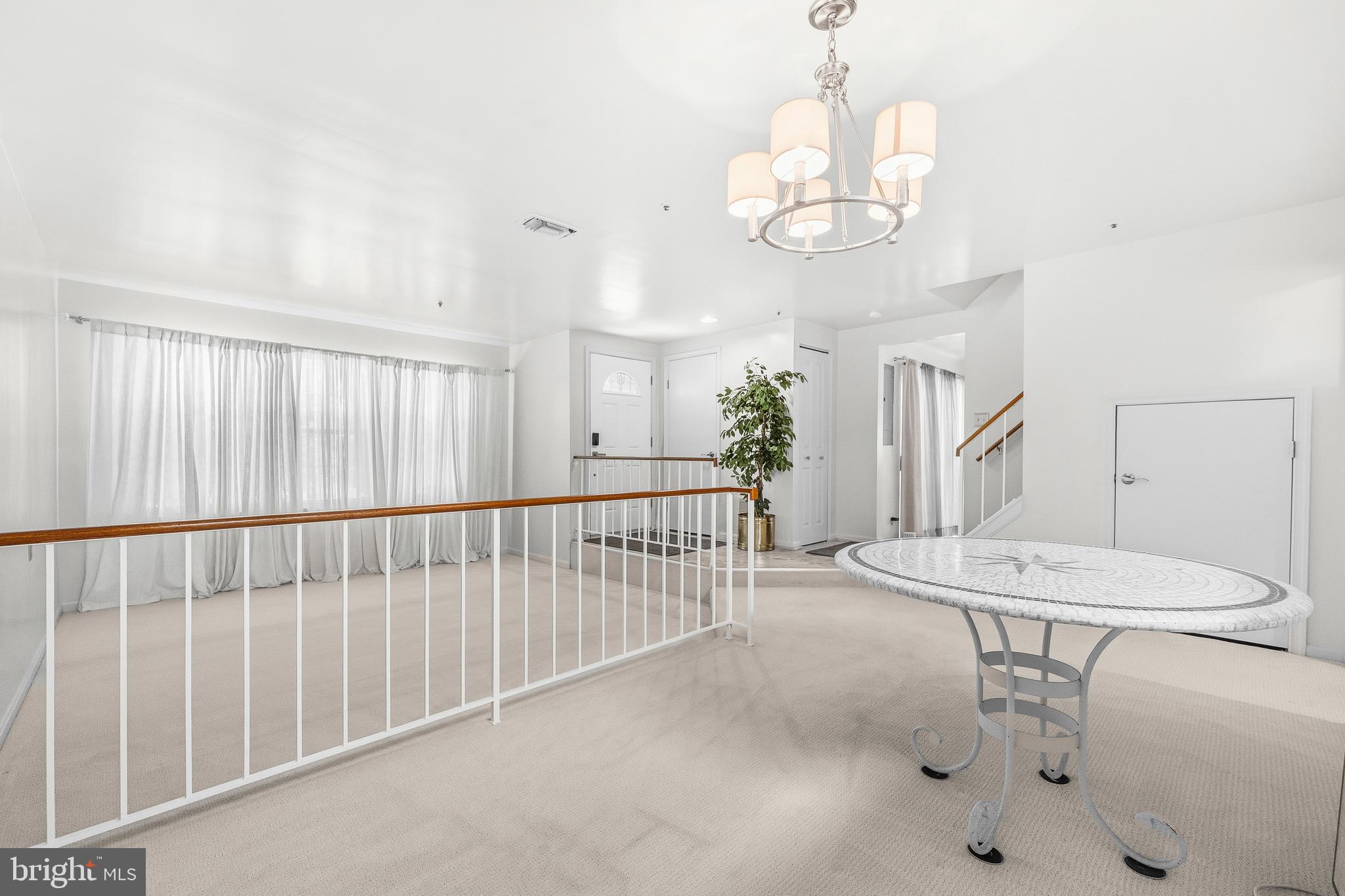 GLENSFORD CONDO - Residential