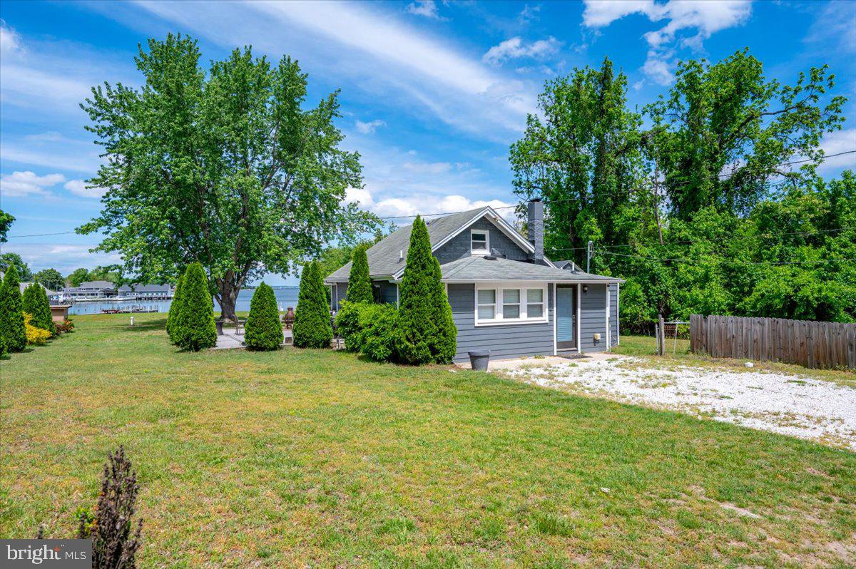 WATER OAK POINT - Residential