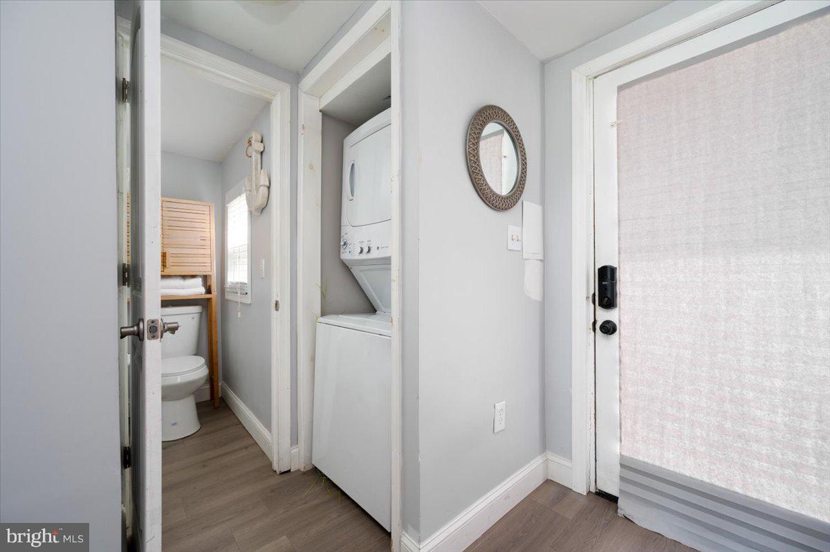 WATER OAK POINT - Residential