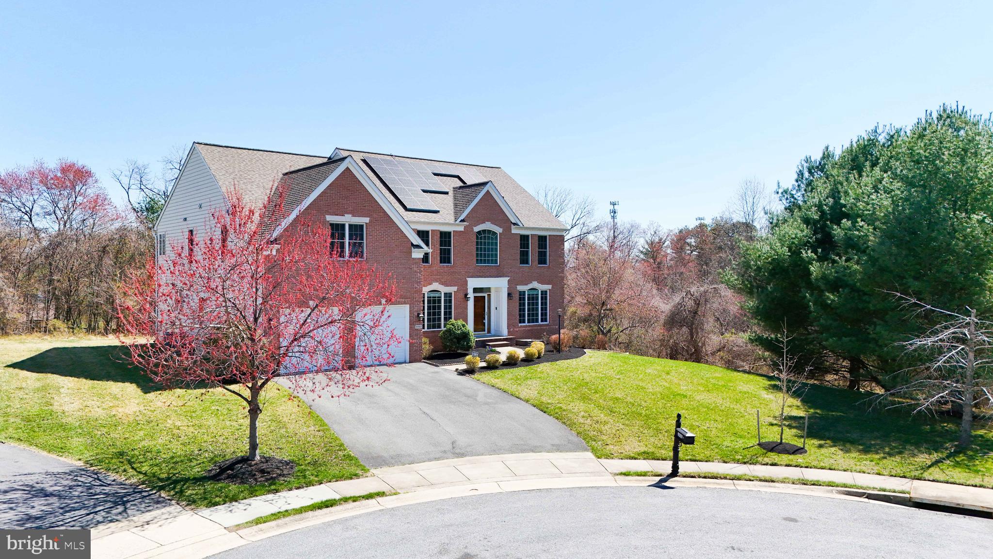 CARLEE MANOR - Residential