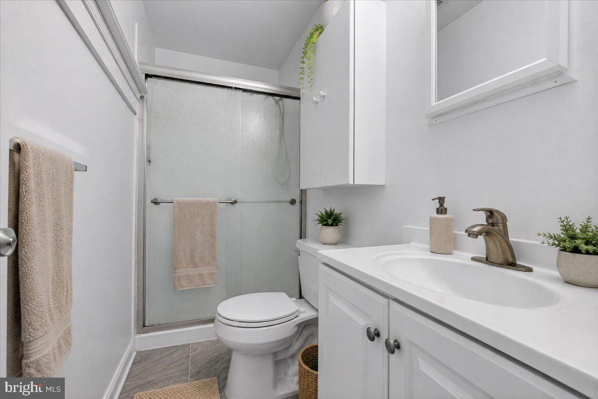 OLDE COLONIAL GREENE - Residential