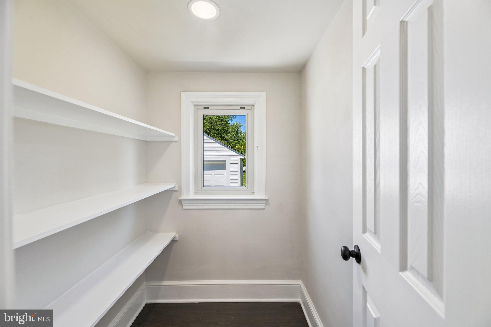 FAIRVIEW - Residential