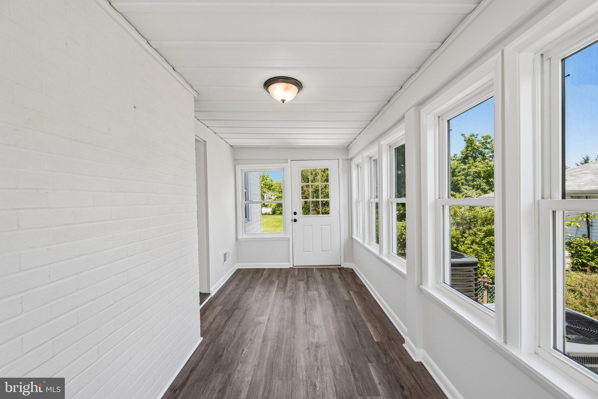 FAIRVIEW - Residential