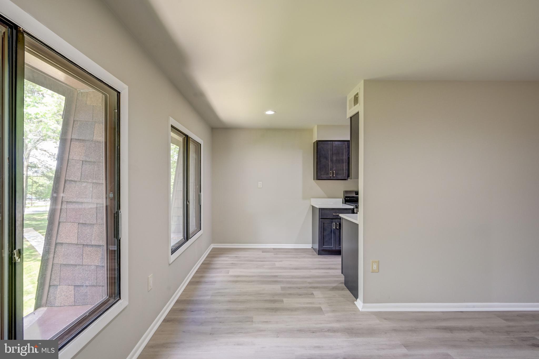 RUNNING BROOK - Residential