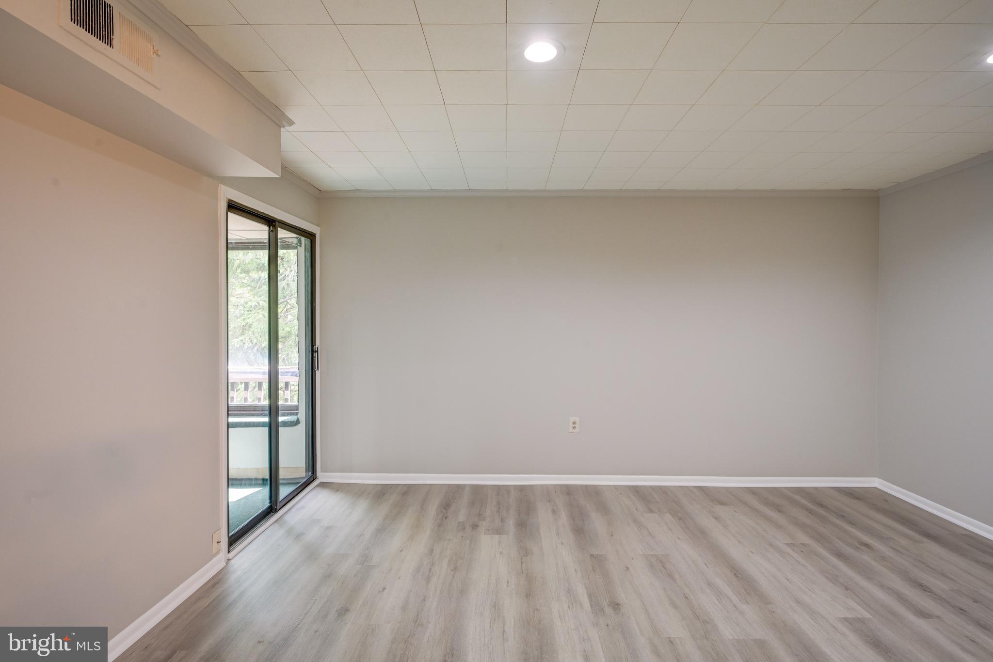 RUNNING BROOK - Residential