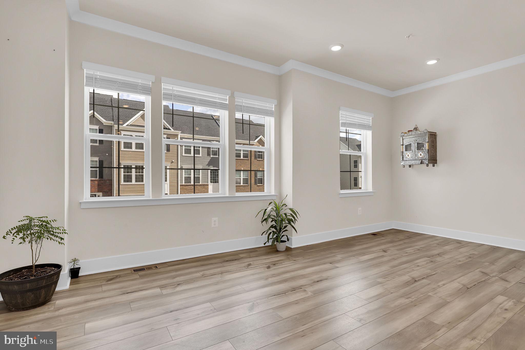 SYCAMORE RIDGE - Residential