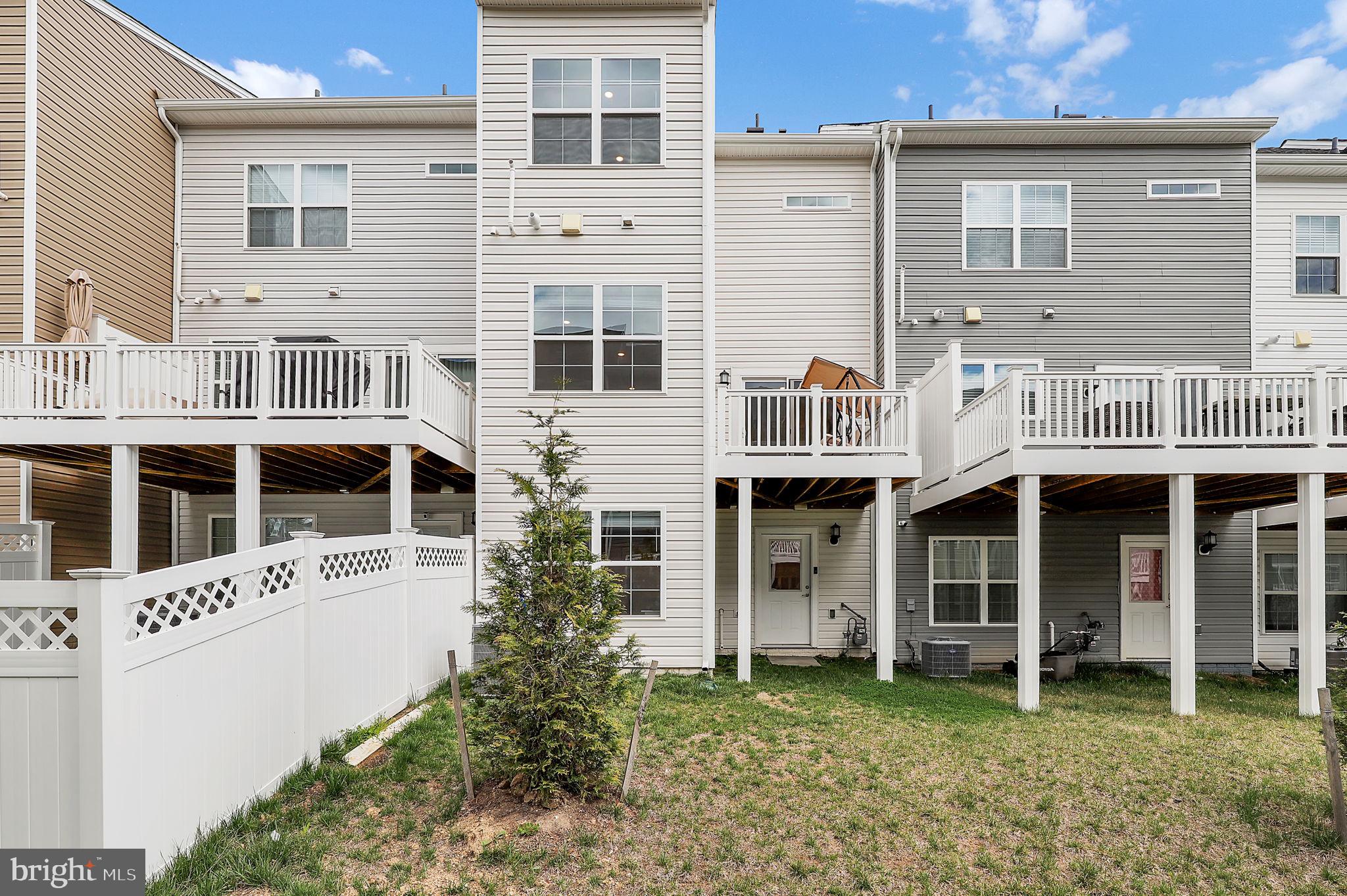 SYCAMORE RIDGE - Residential