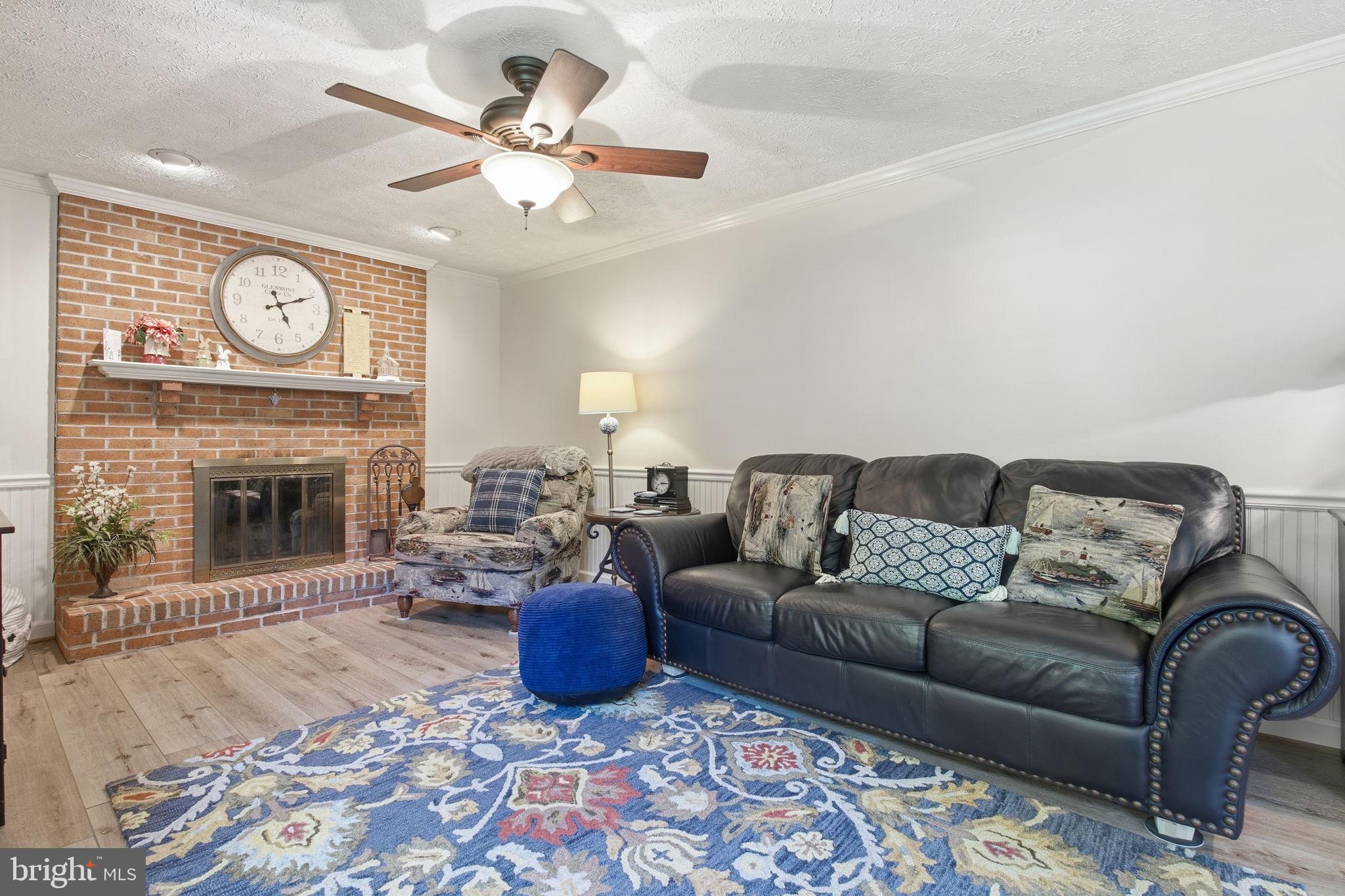 BRENTWOOD PARK - Residential