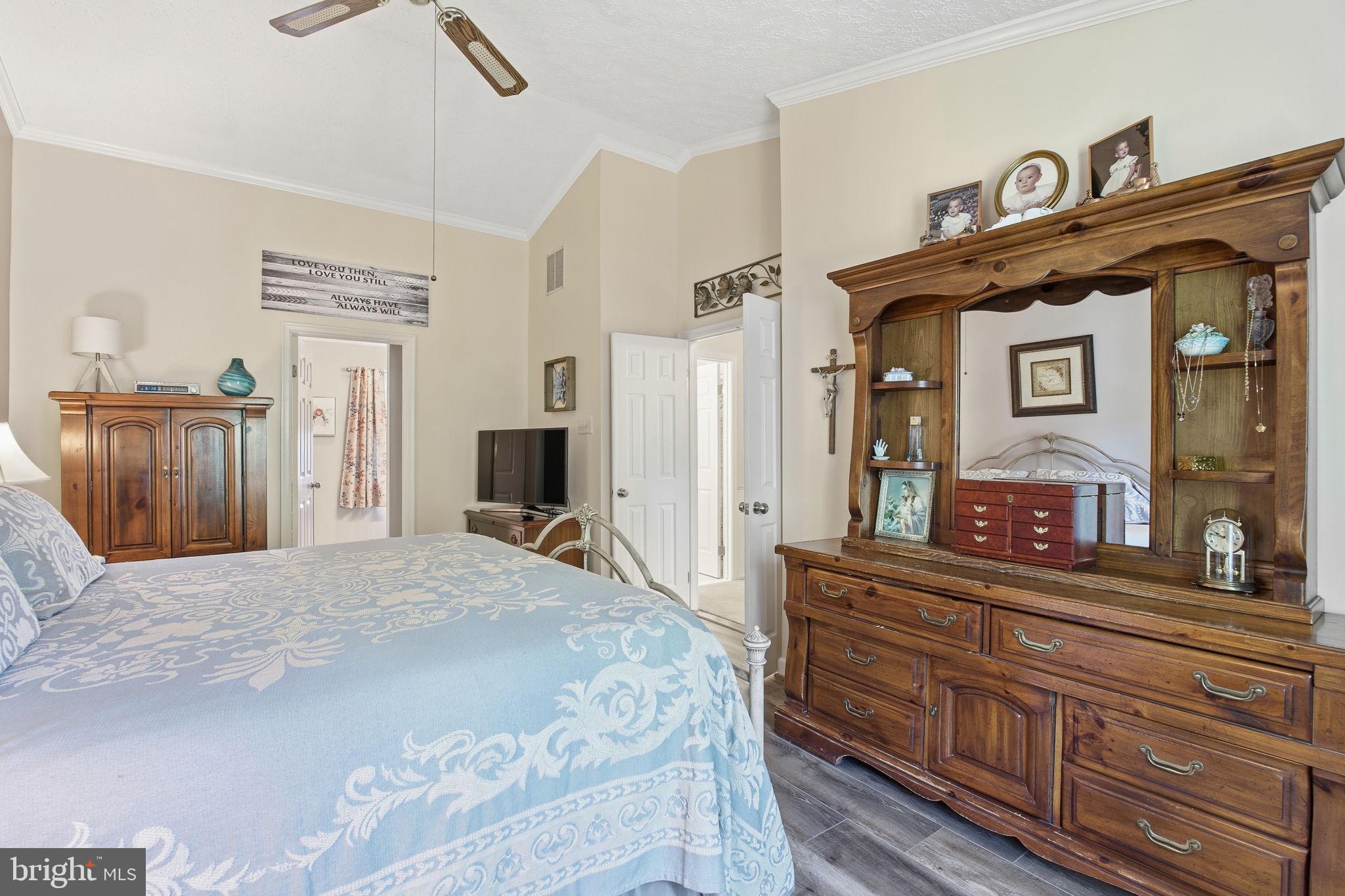BRENTWOOD PARK - Residential