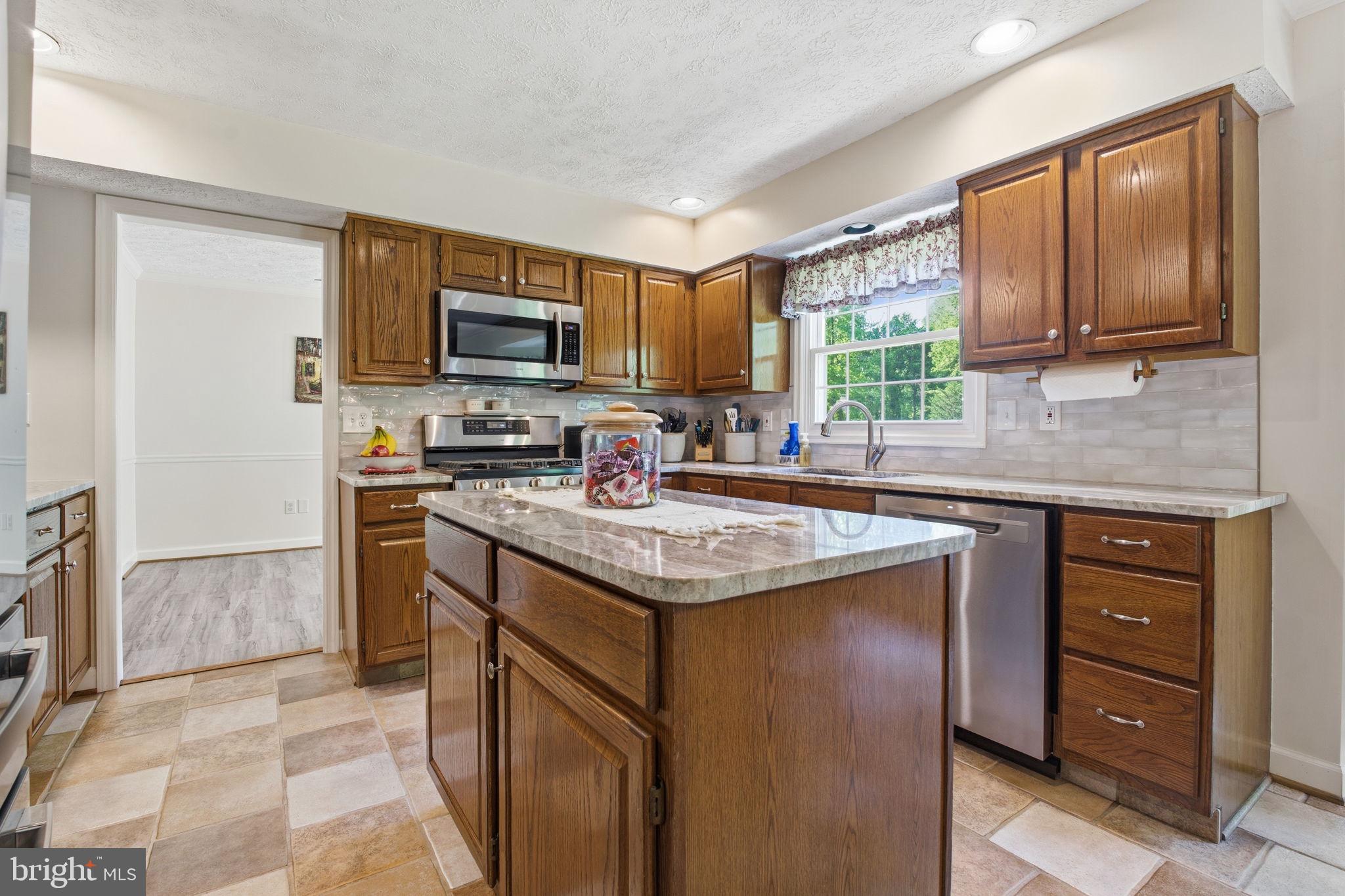 BRENTWOOD PARK - Residential