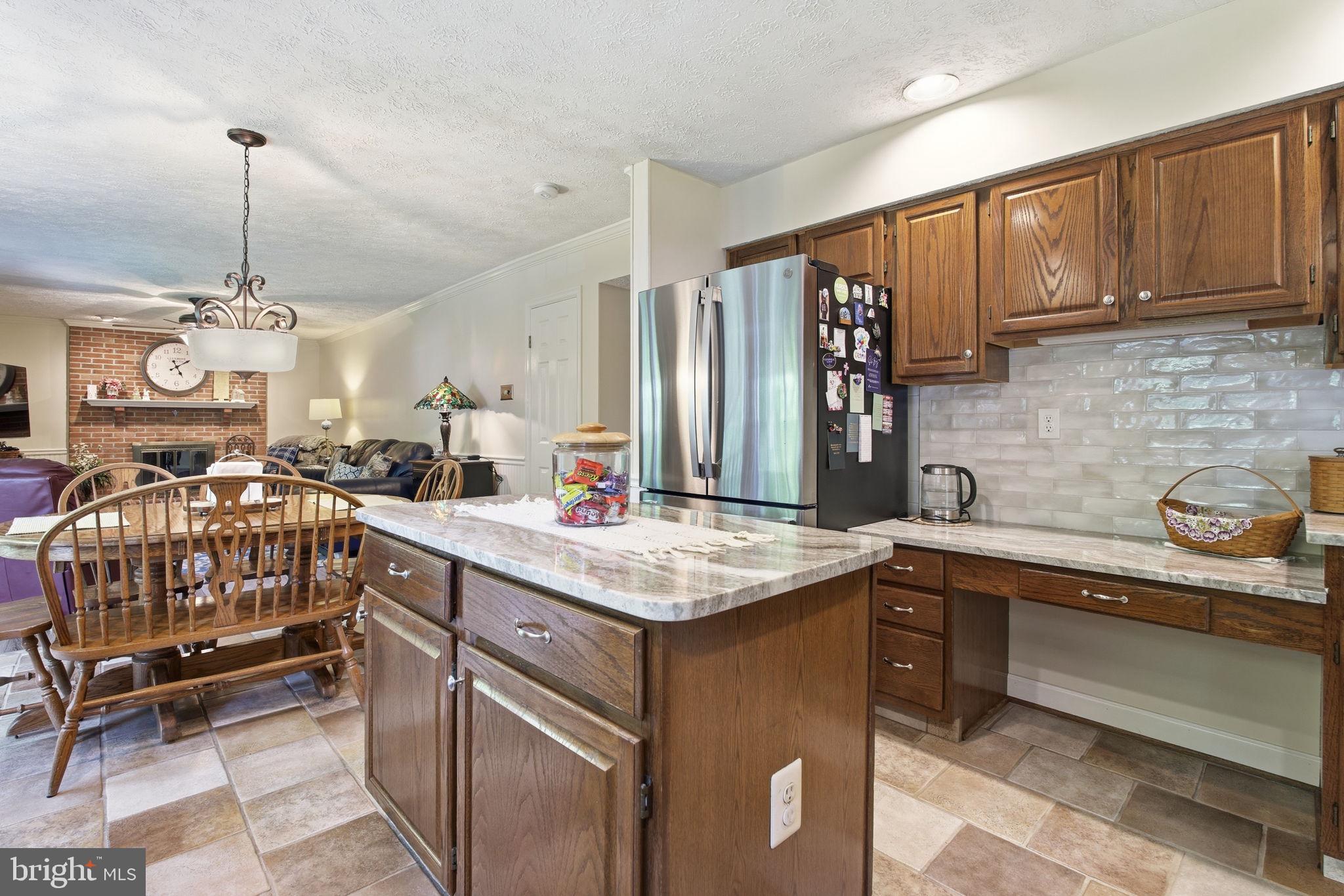 BRENTWOOD PARK - Residential