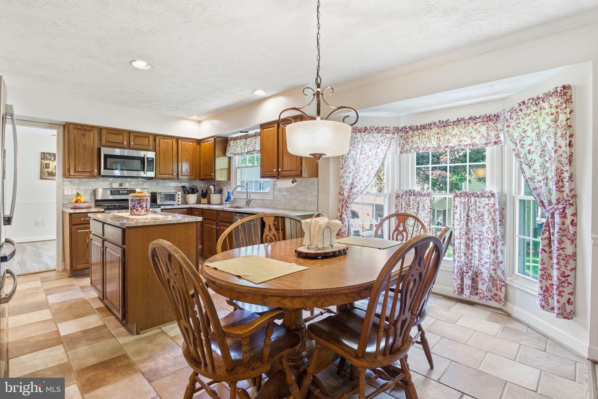 BRENTWOOD PARK - Residential
