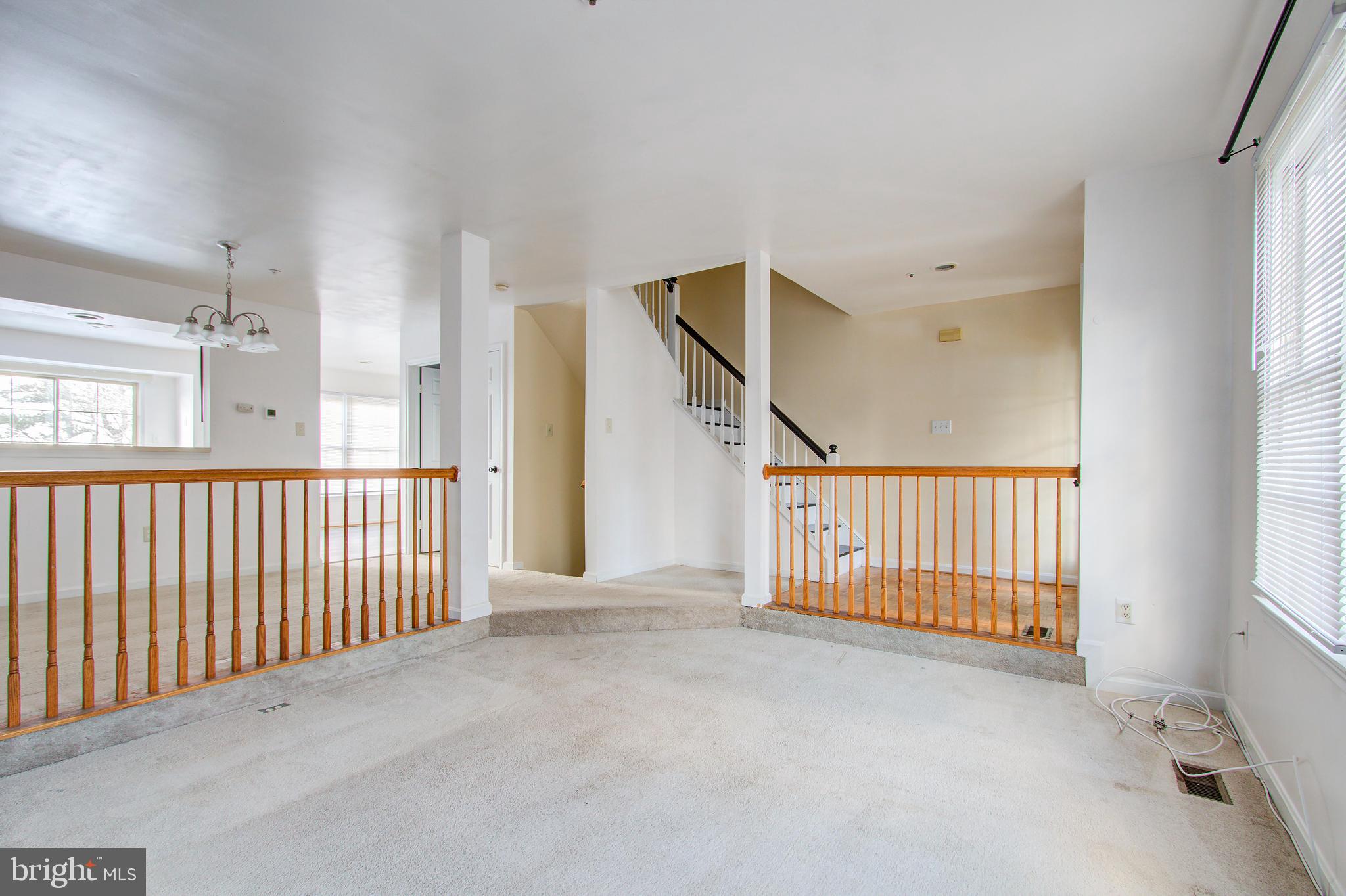 FLOWER HILL - Residential Lease