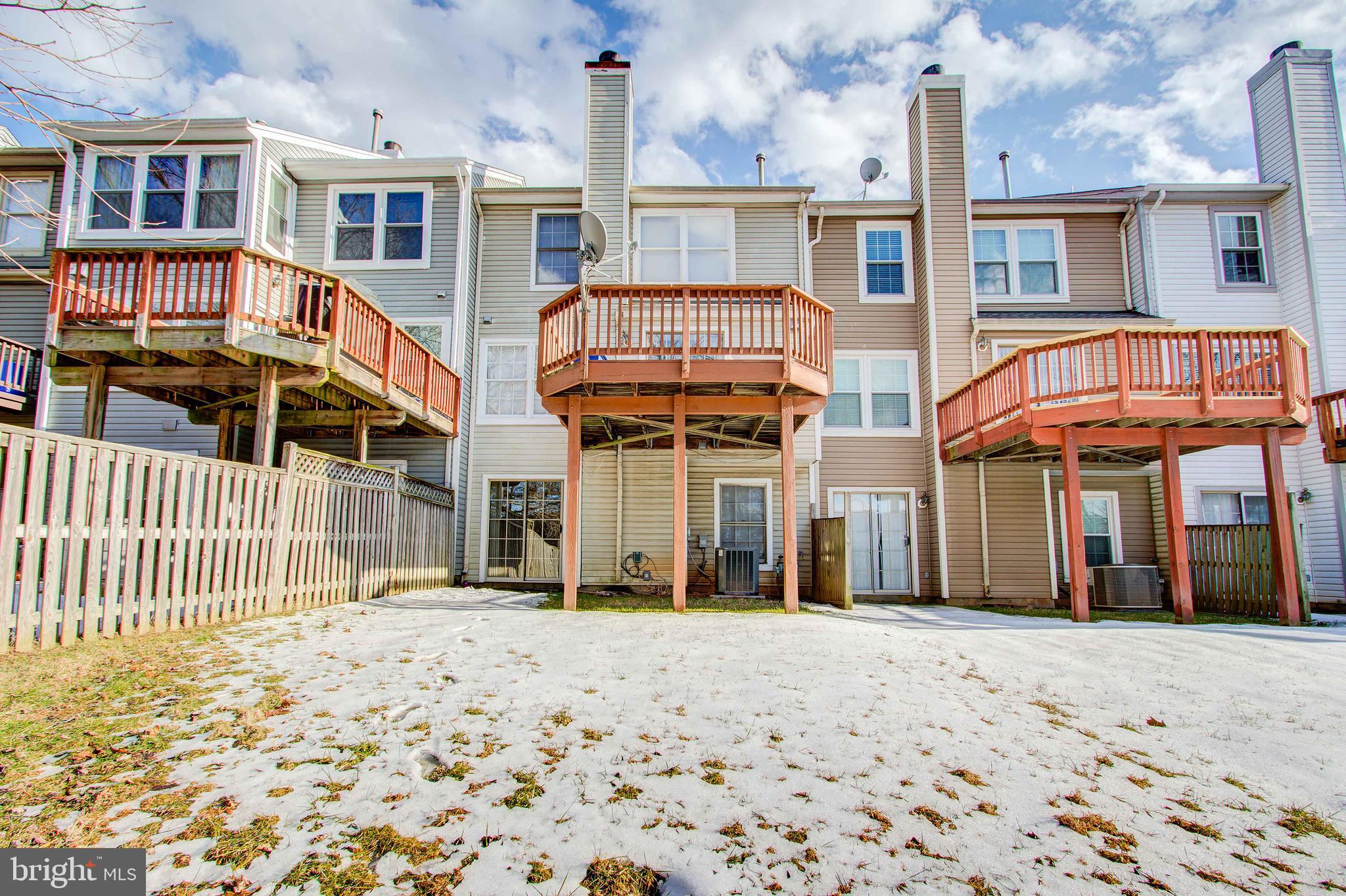 FLOWER HILL - Residential Lease