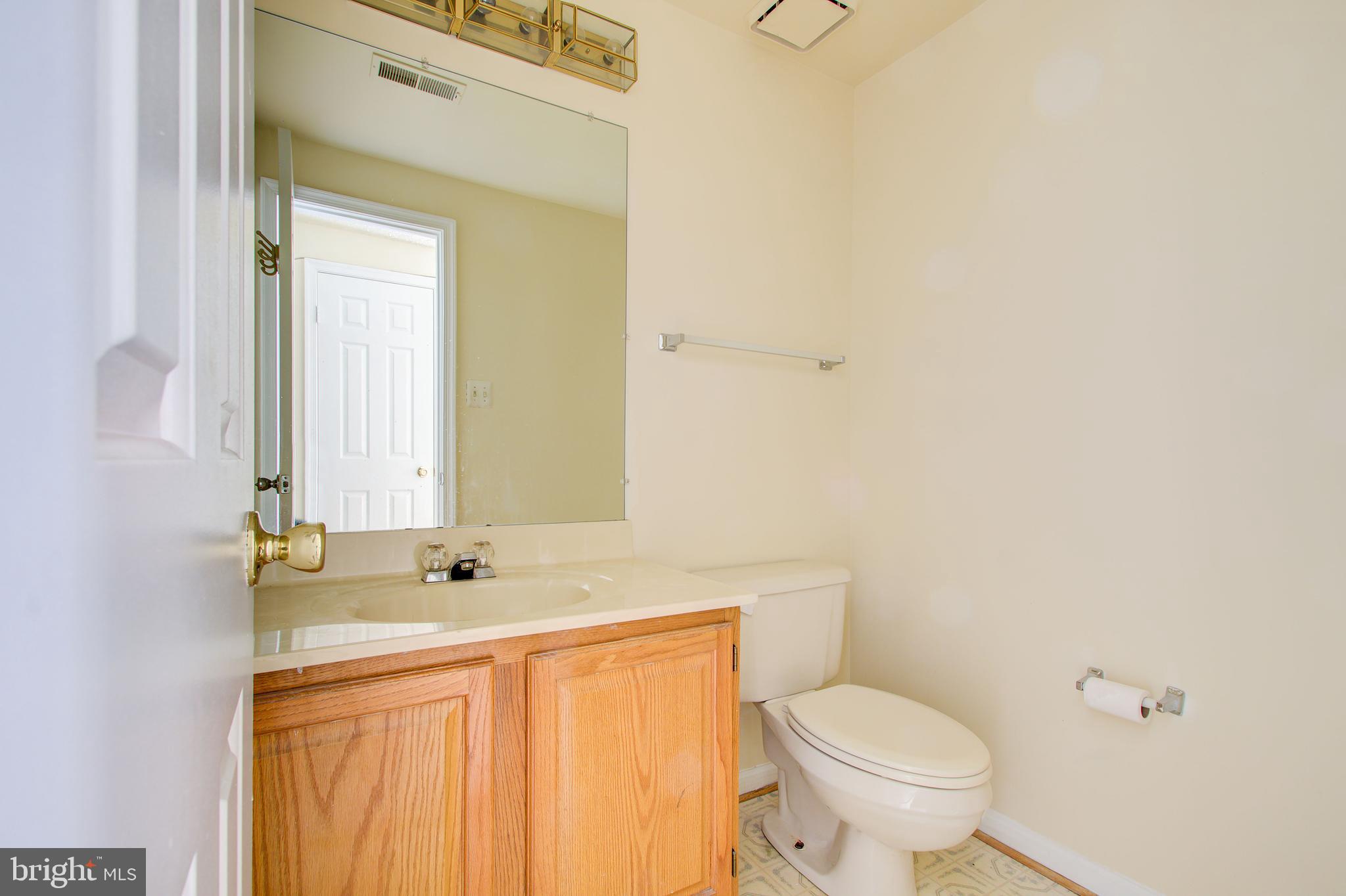 FLOWER HILL - Residential Lease