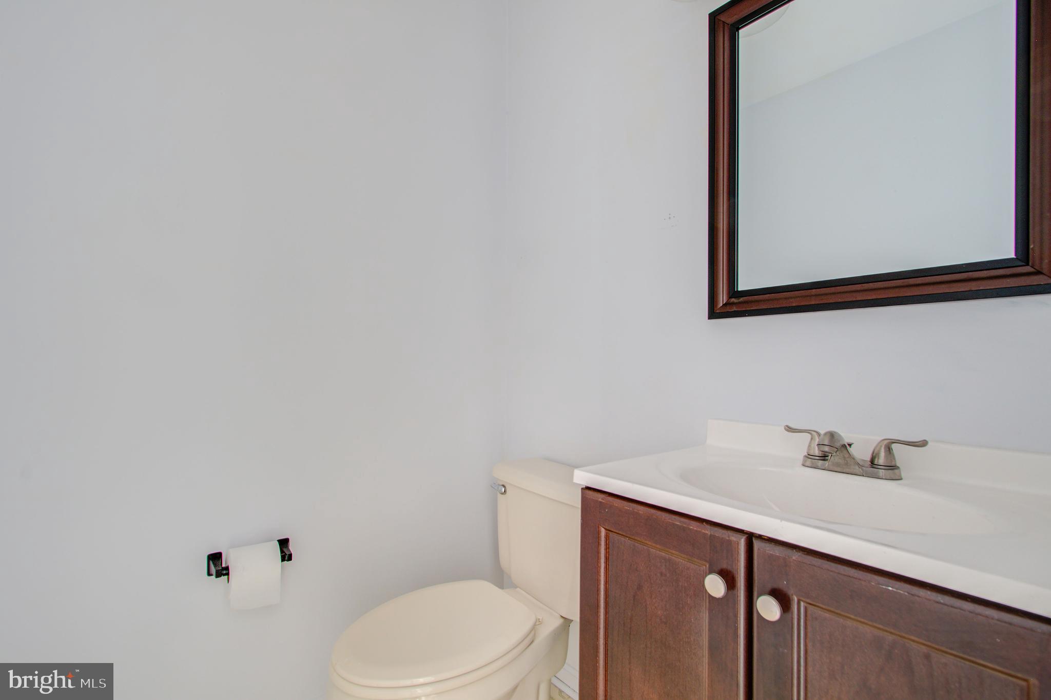 FLOWER HILL - Residential Lease