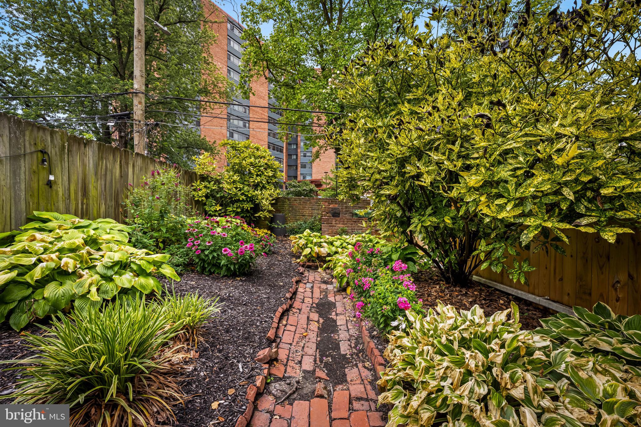 BOLTON HILL HISTORIC DISTRICT - Residential