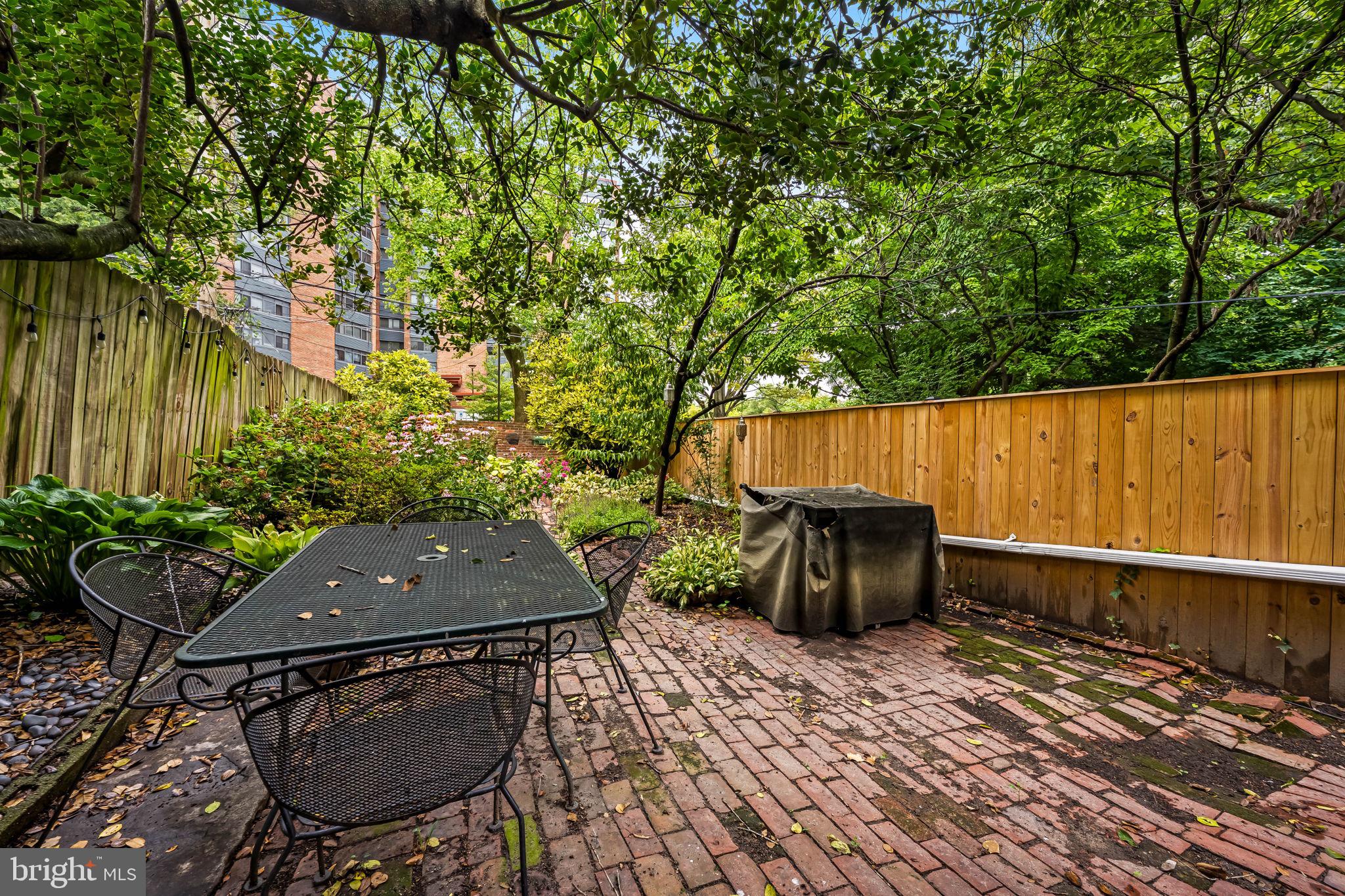 BOLTON HILL HISTORIC DISTRICT - Residential