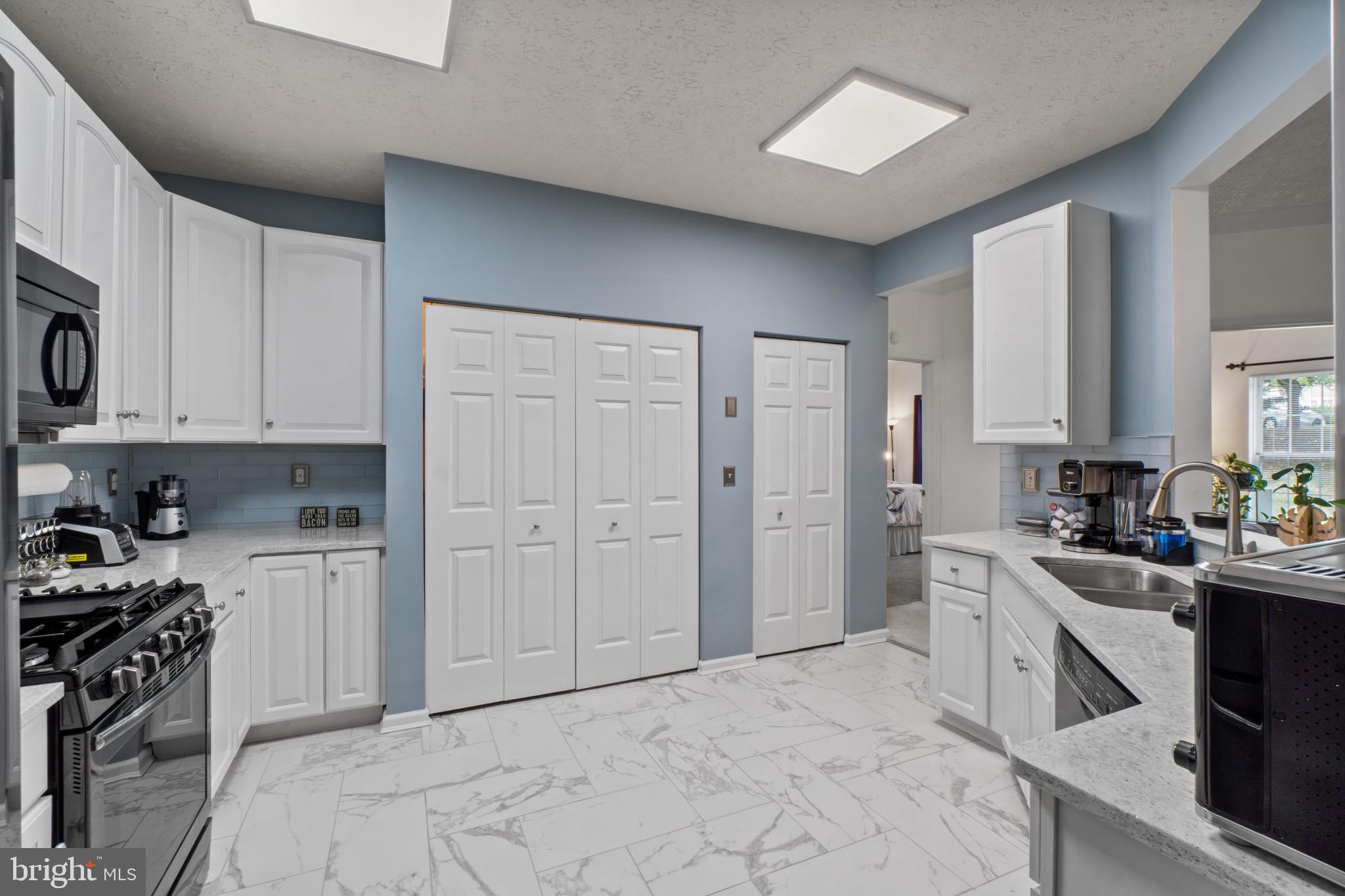 DEVONSHIRE AT WHITEMARSH - Residential