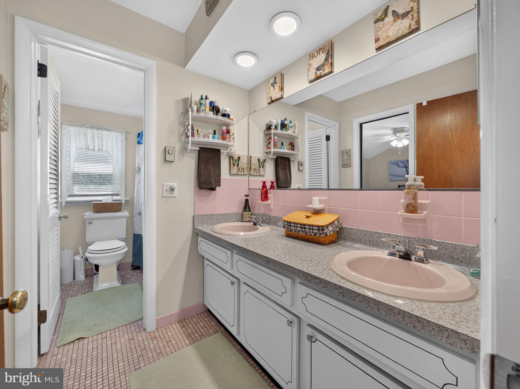 WESTVIEW HEIGHTS - Residential