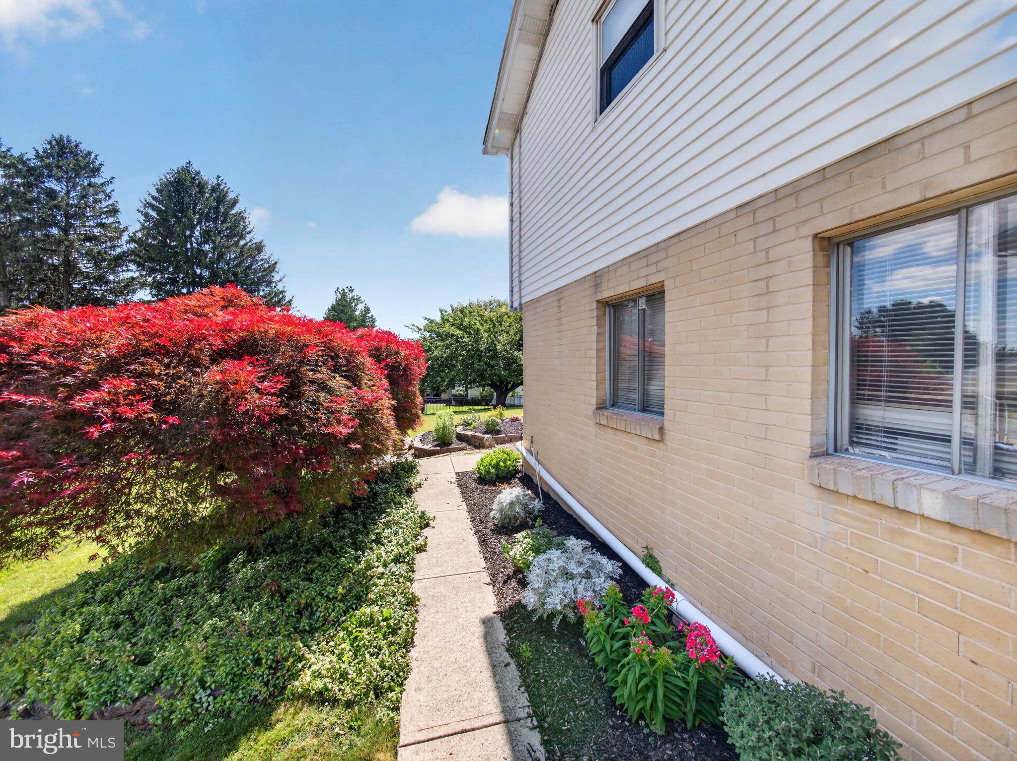WESTVIEW HEIGHTS - Residential