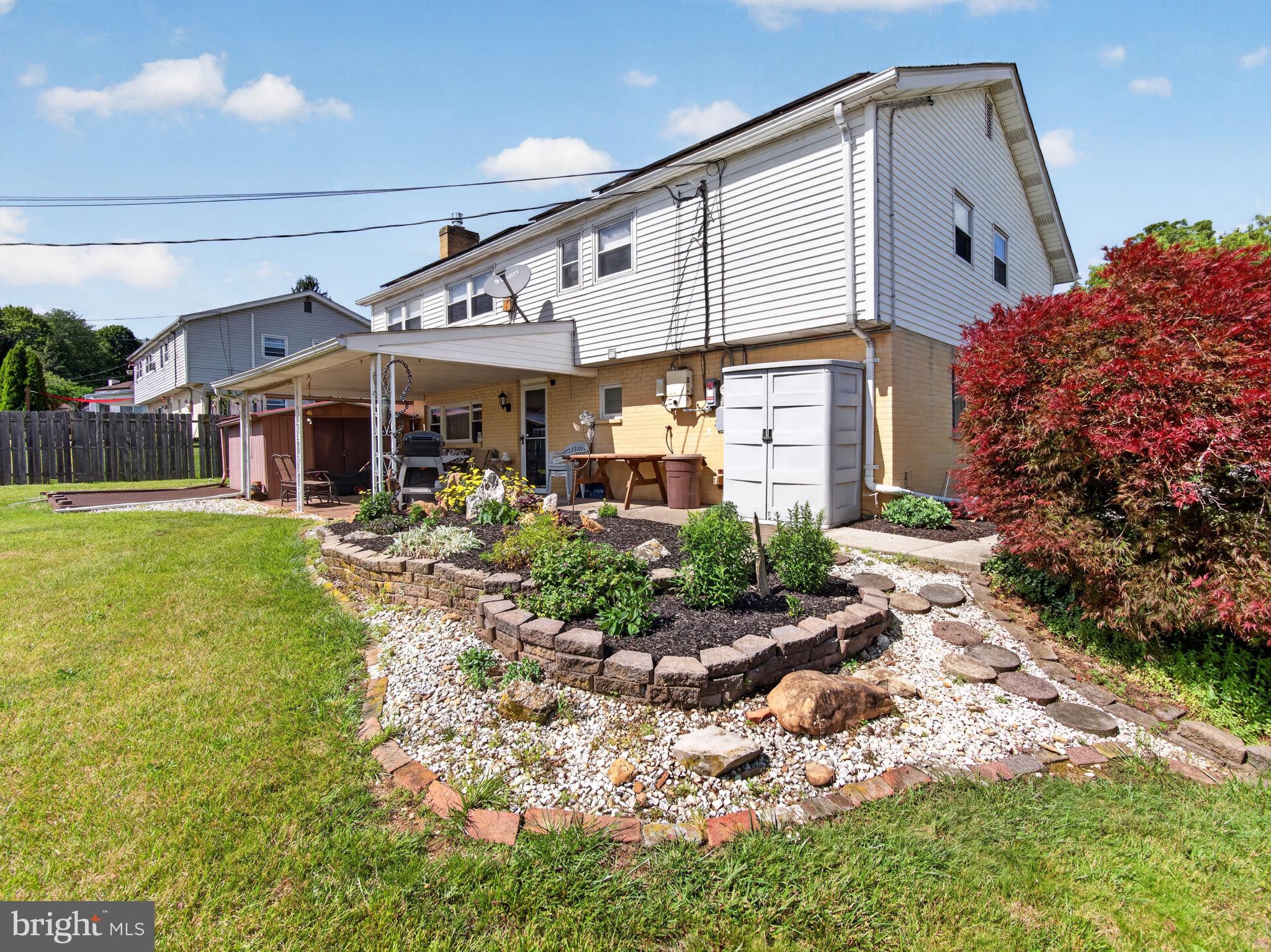 WESTVIEW HEIGHTS - Residential