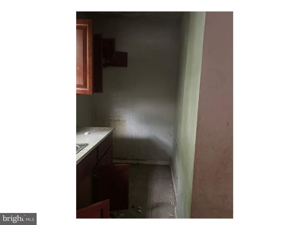 STRAWBERRY MANSION - Residential