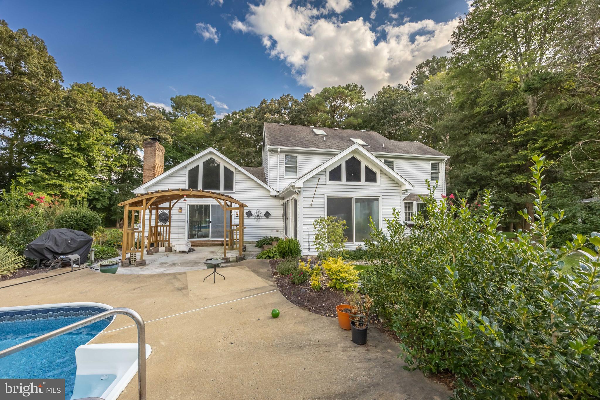 FOXCHASE - Residential