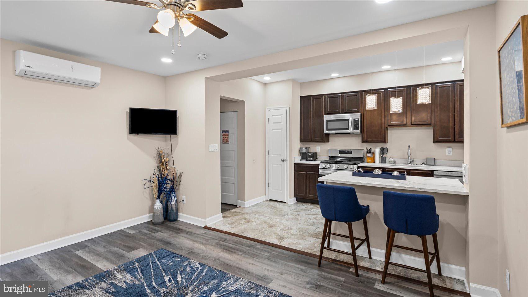 RESERVOIR HILL - Residential