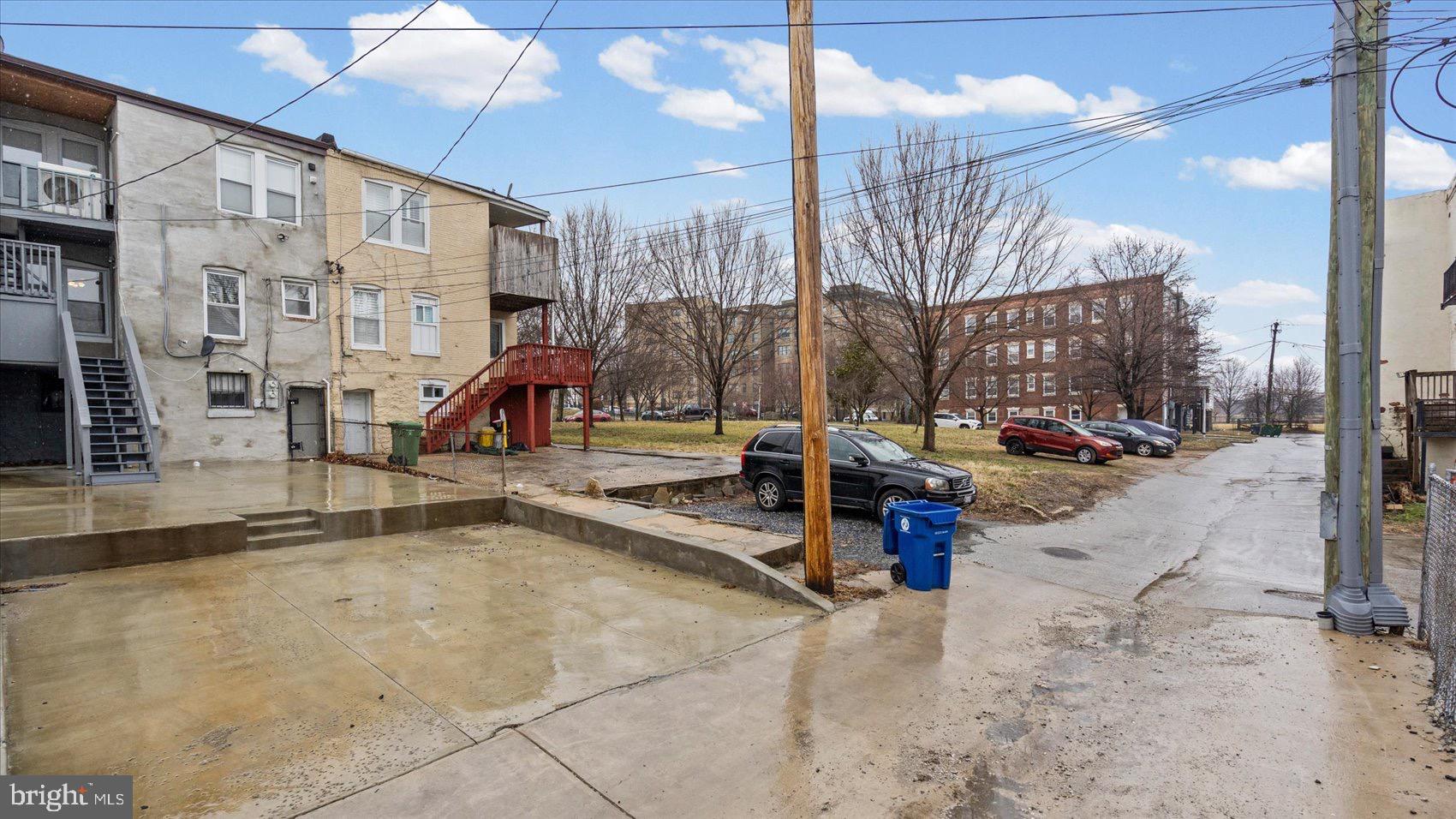RESERVOIR HILL - Residential