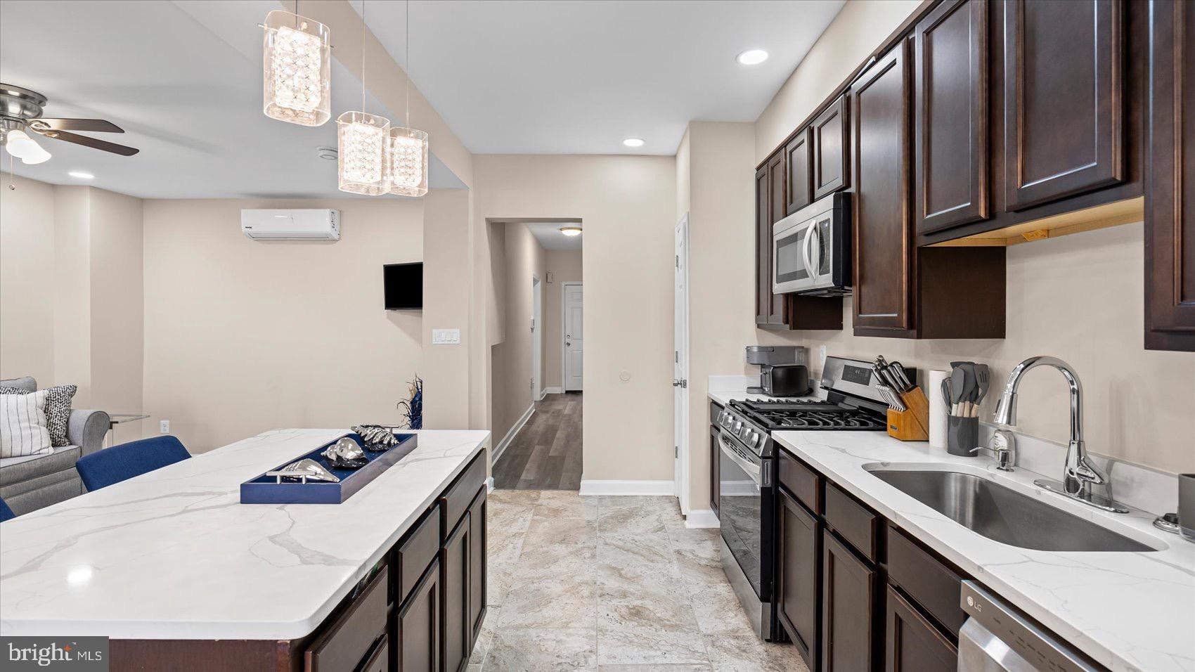 RESERVOIR HILL - Residential