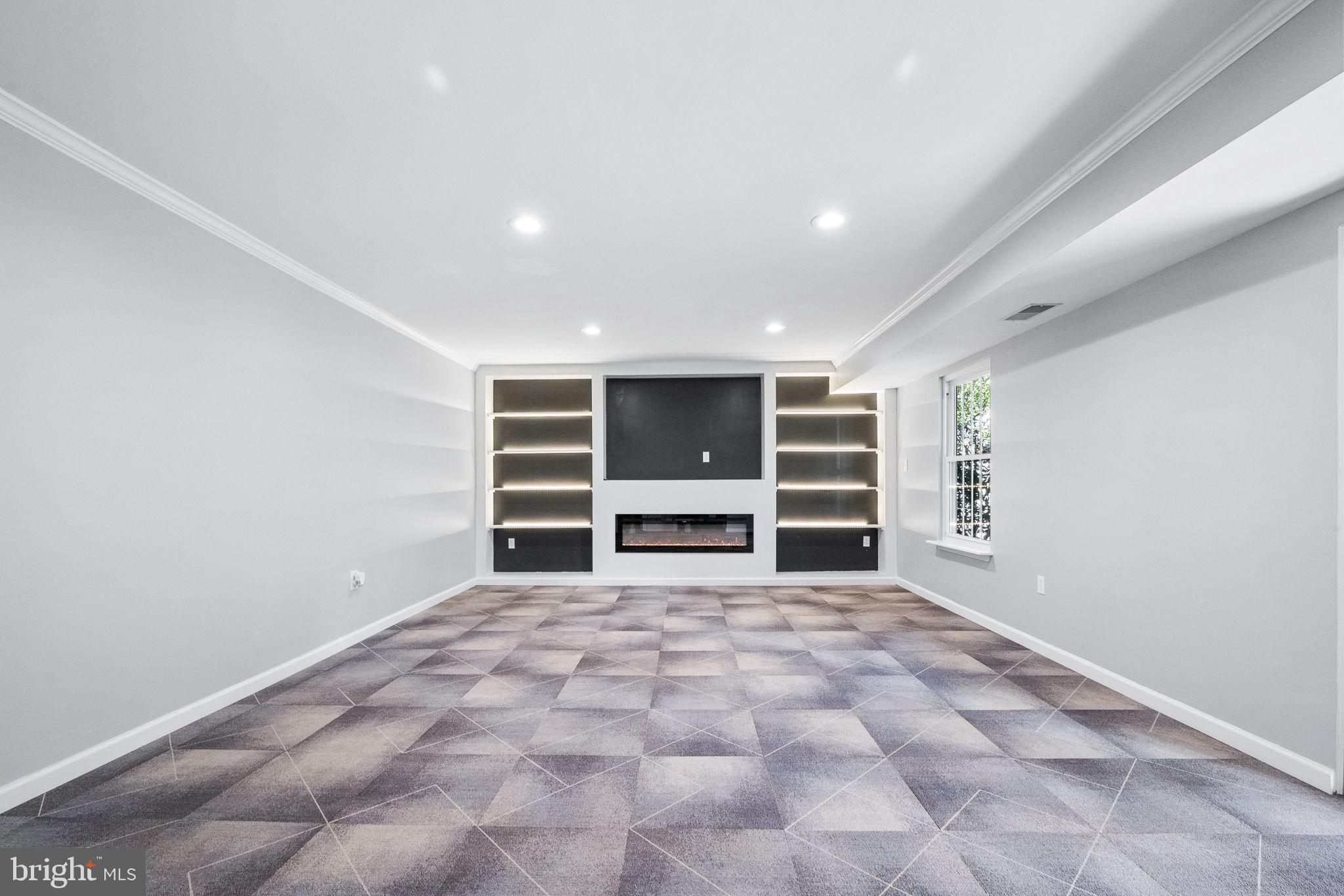 FOREST MILL - Residential