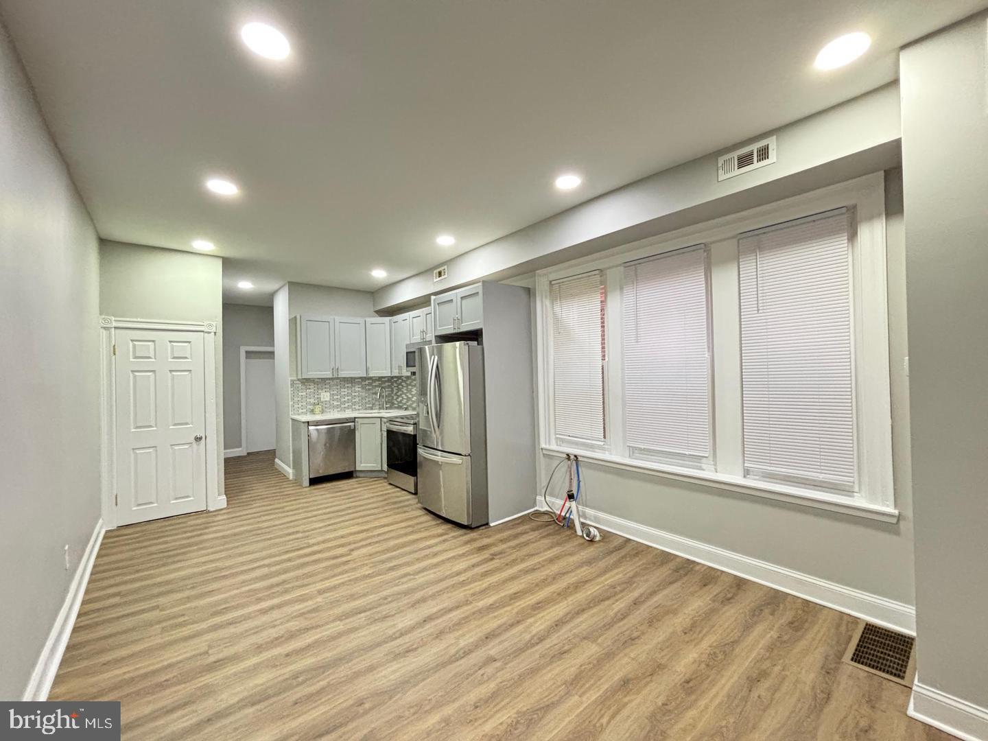 PHILADELPHIA - Residential