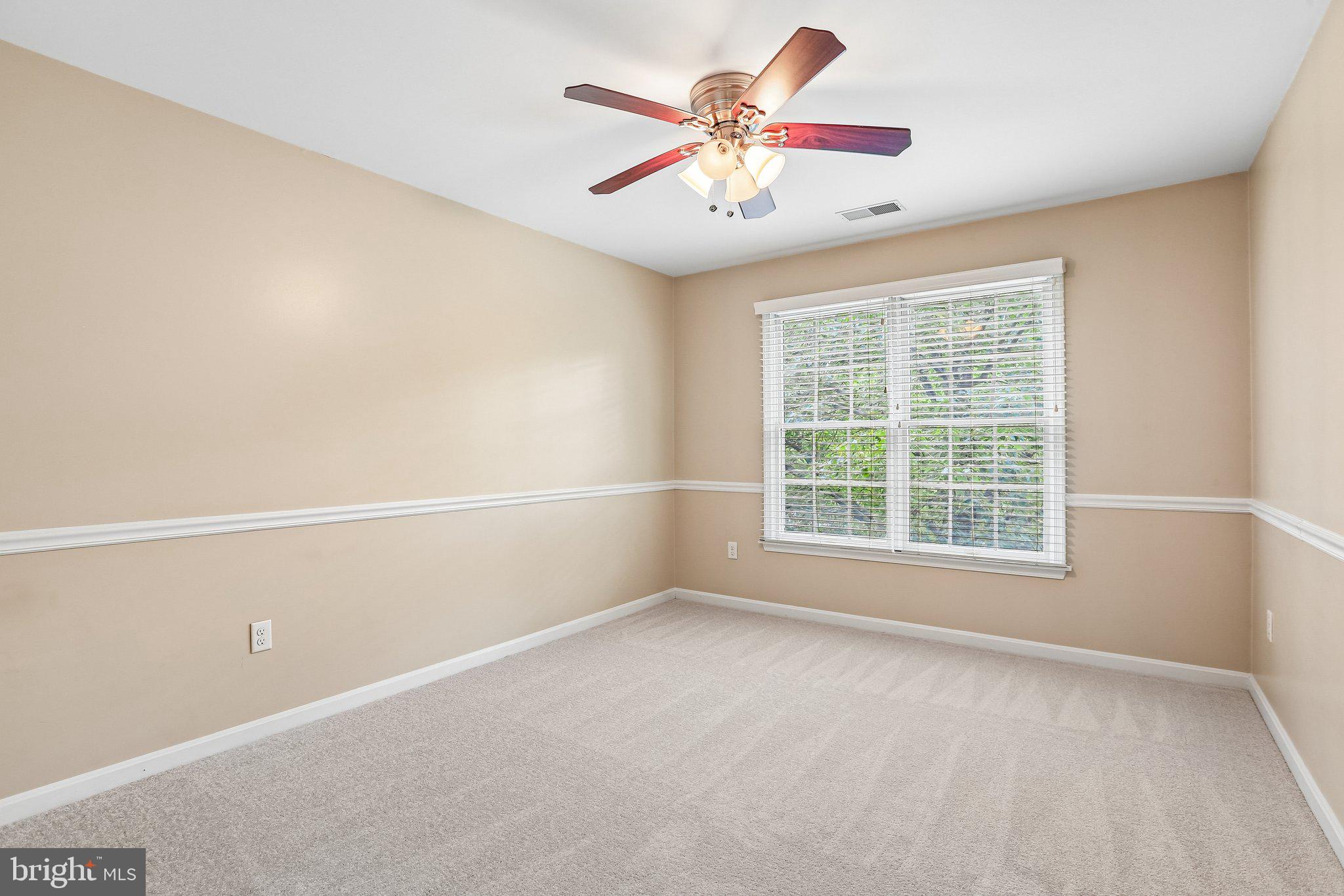 RUSSETT - Residential