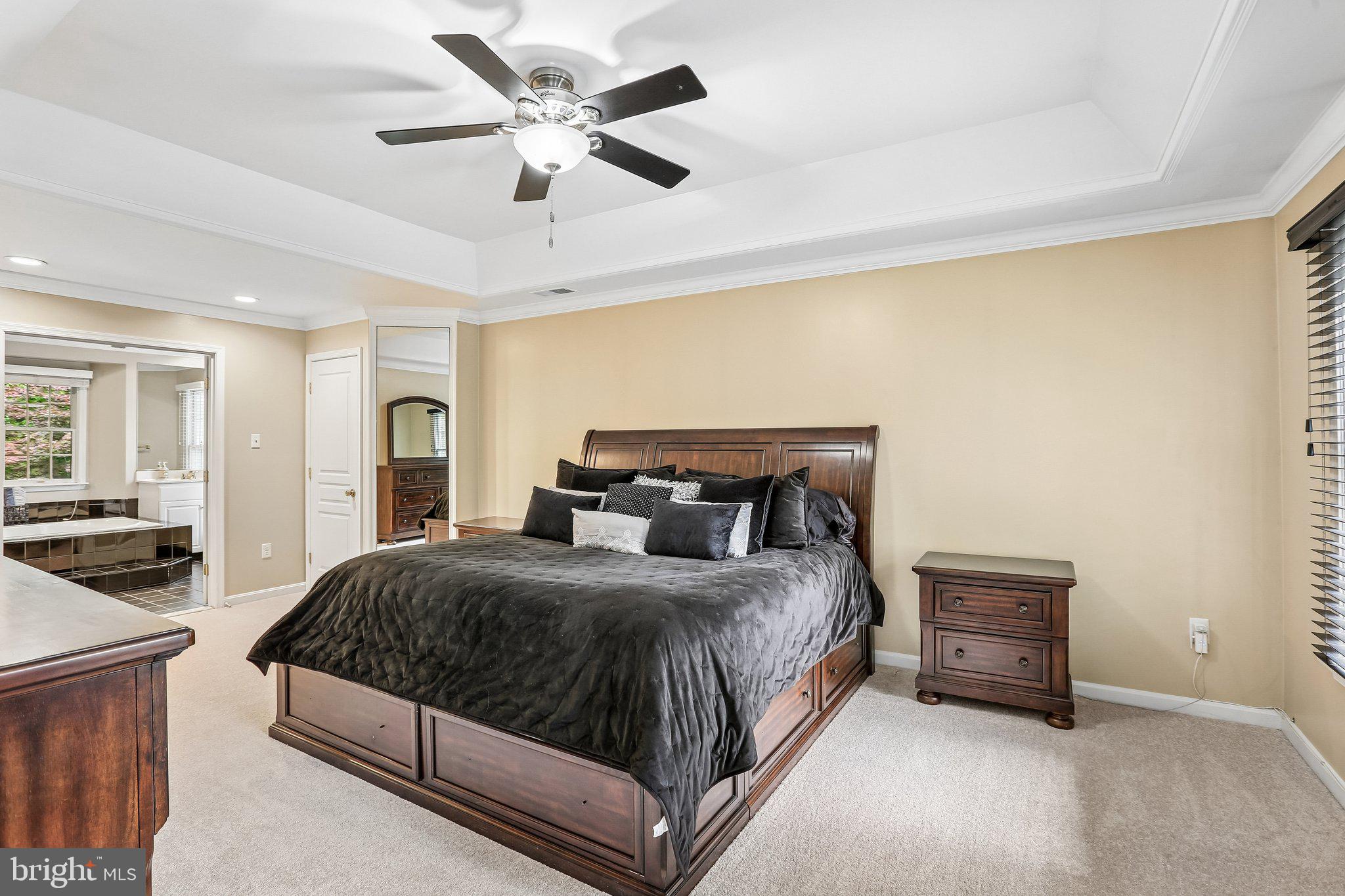 RUSSETT - Residential