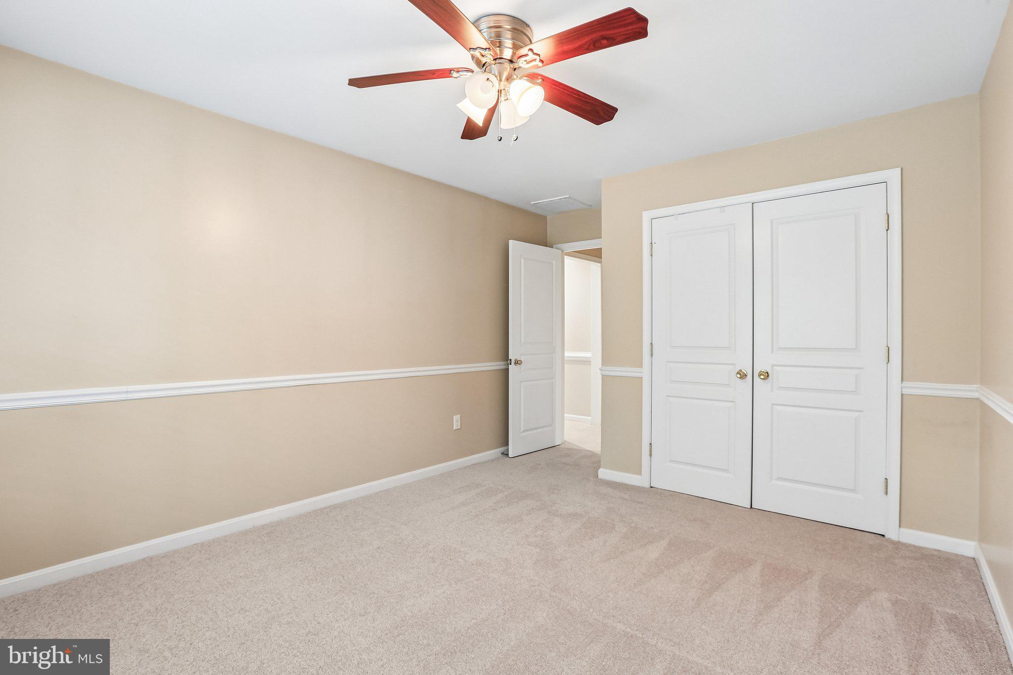 RUSSETT - Residential