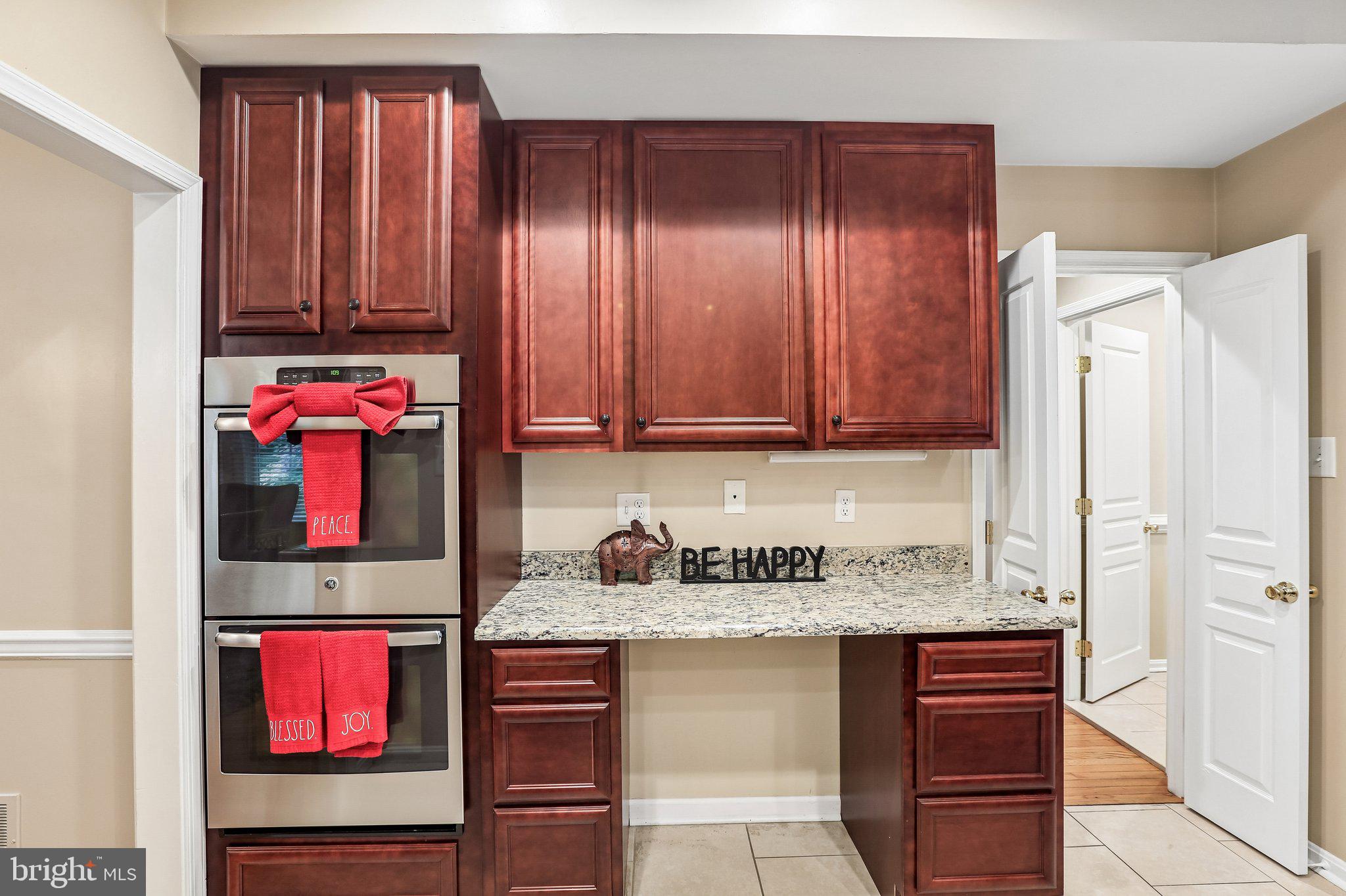RUSSETT - Residential