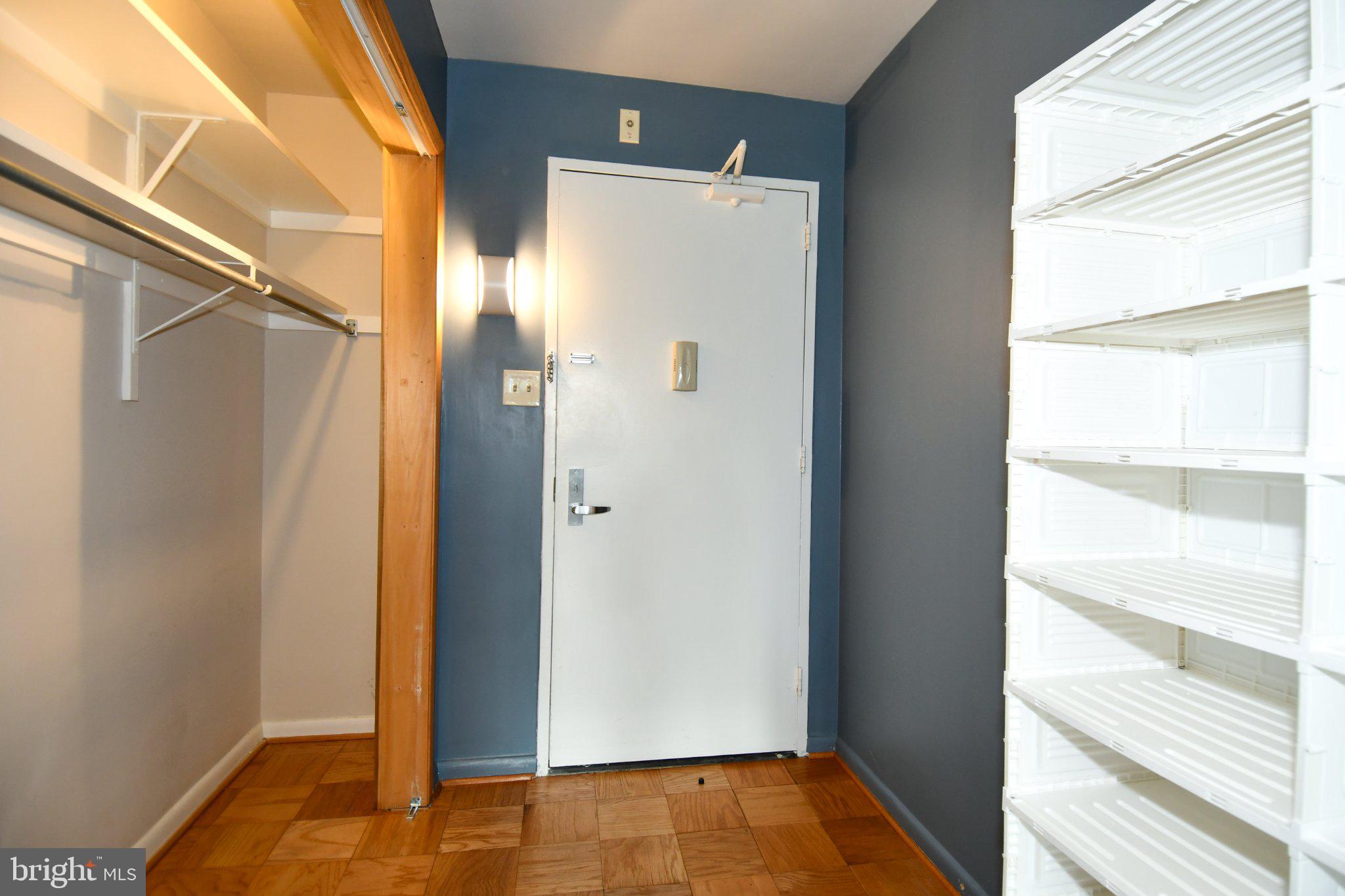 THE KENWOOD - Residential