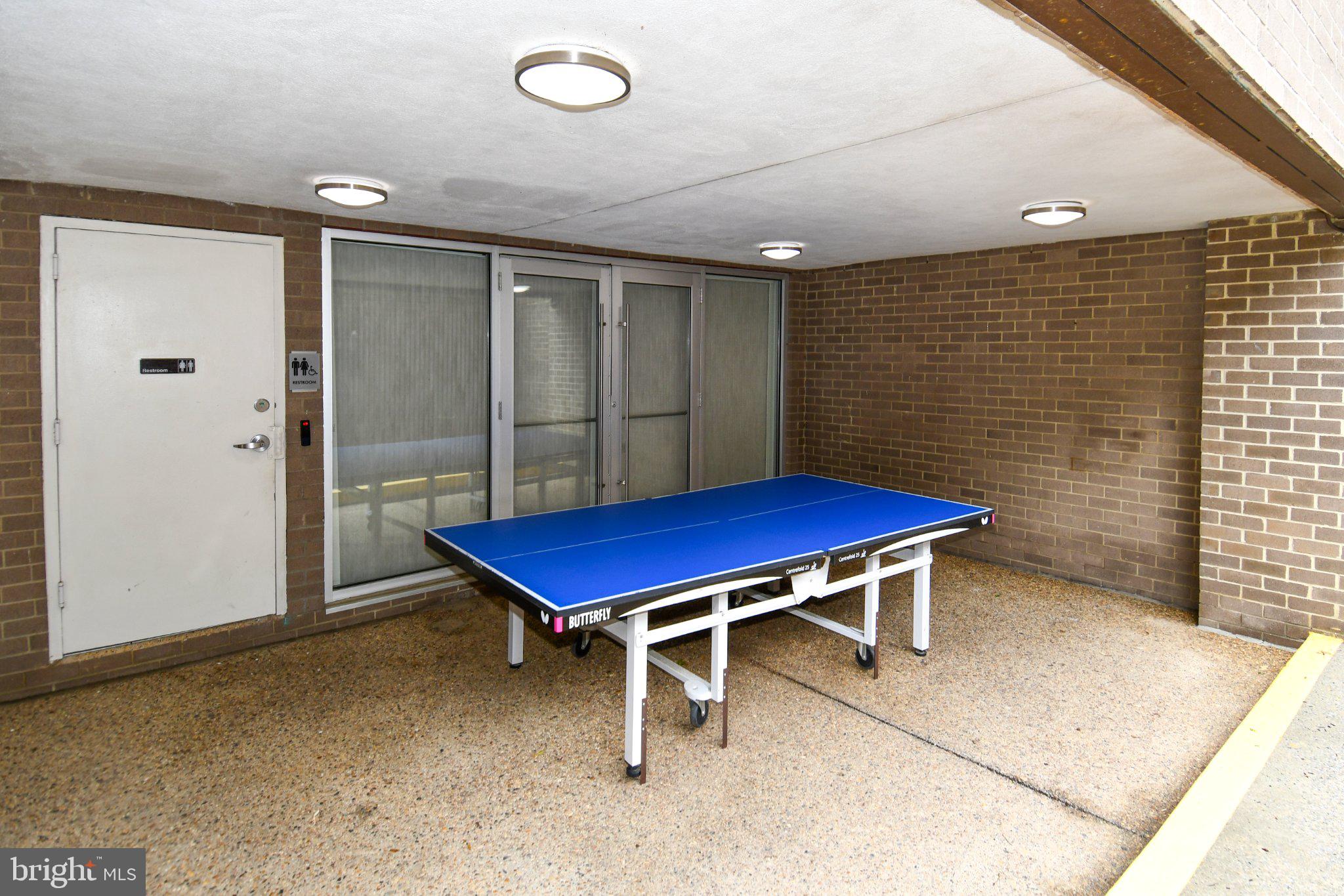 THE KENWOOD - Residential