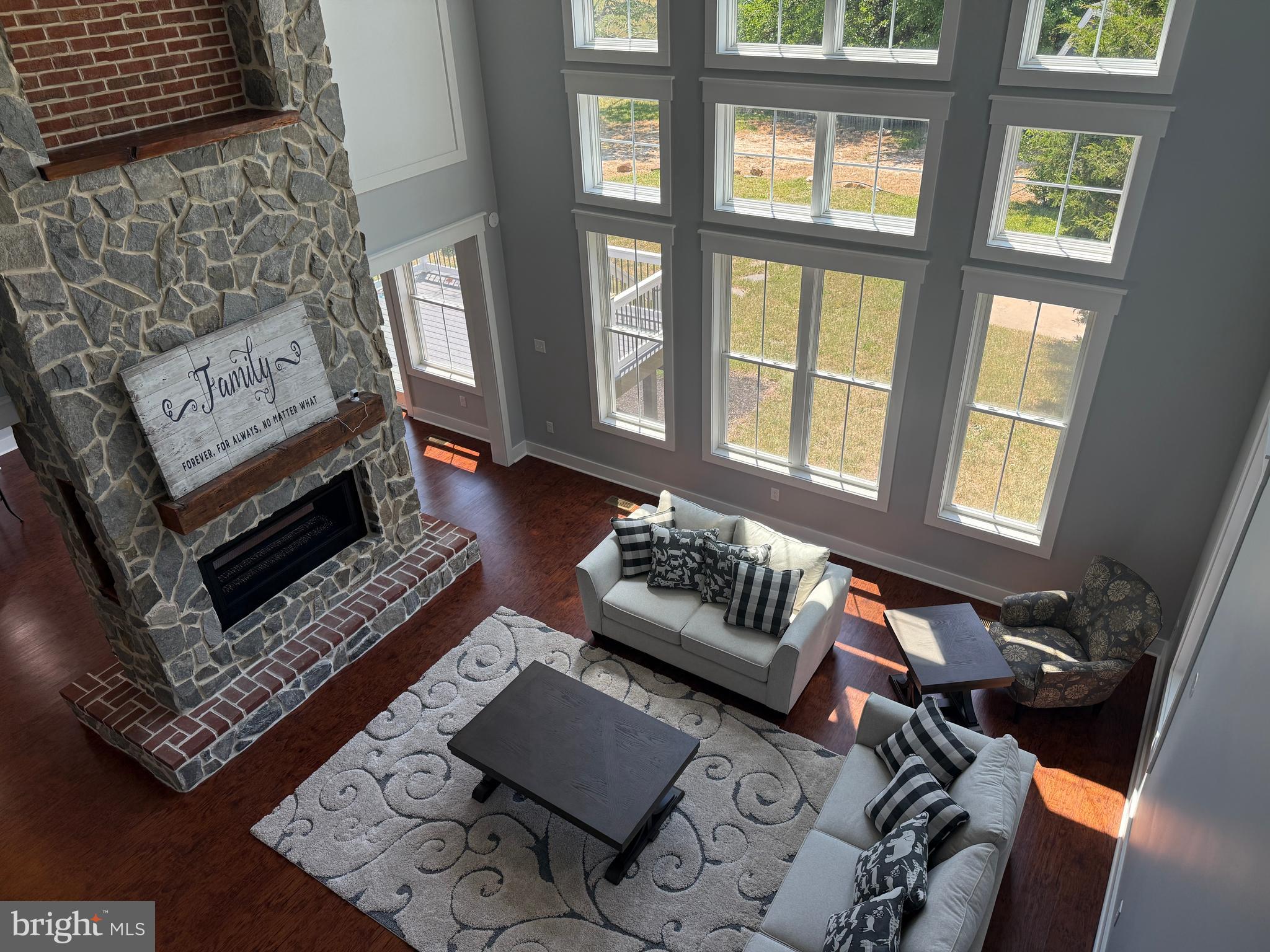 BLACKSTON COVE - Residential