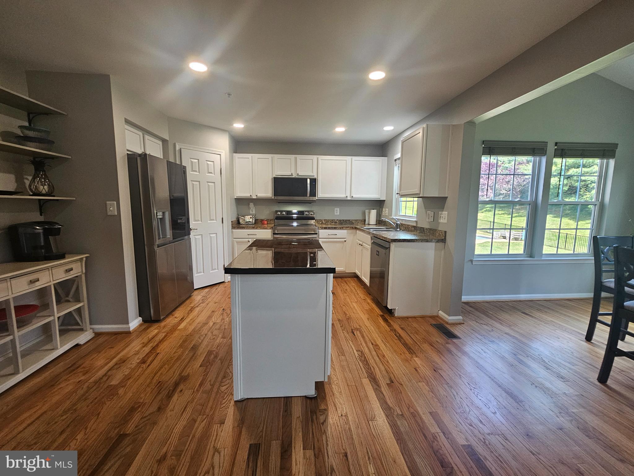 VILLAGE OF MEADOW CREEK - Residential